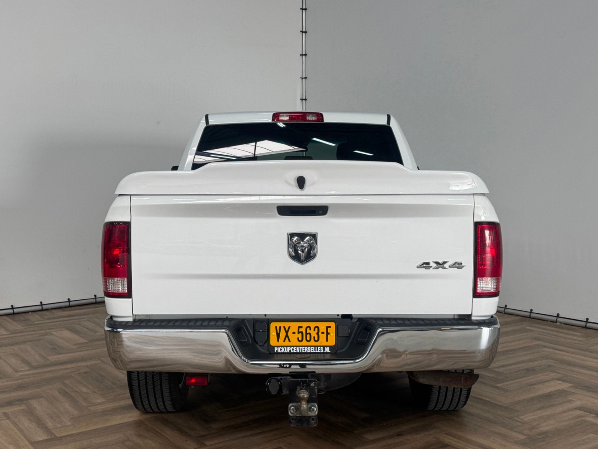 Dodge Ram 1500 5.7 V8 Quad Cab 6'4|6-PERS|LPG|NAVI|INRUIL MO, Auto's, Automaat, Gebruikt, 5654 cc, Wit