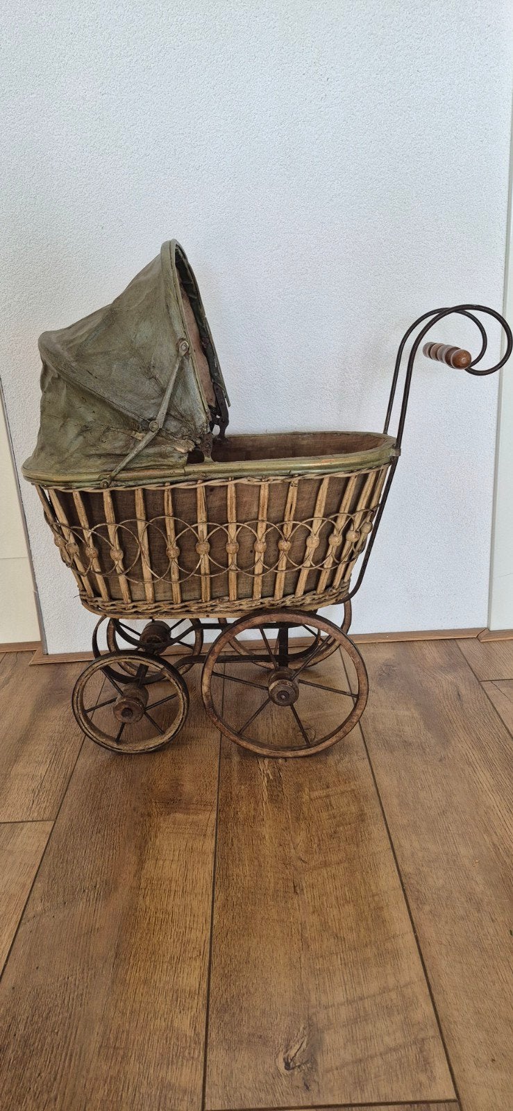 Antieke Poppenwagen, Ophalen of Verzenden
