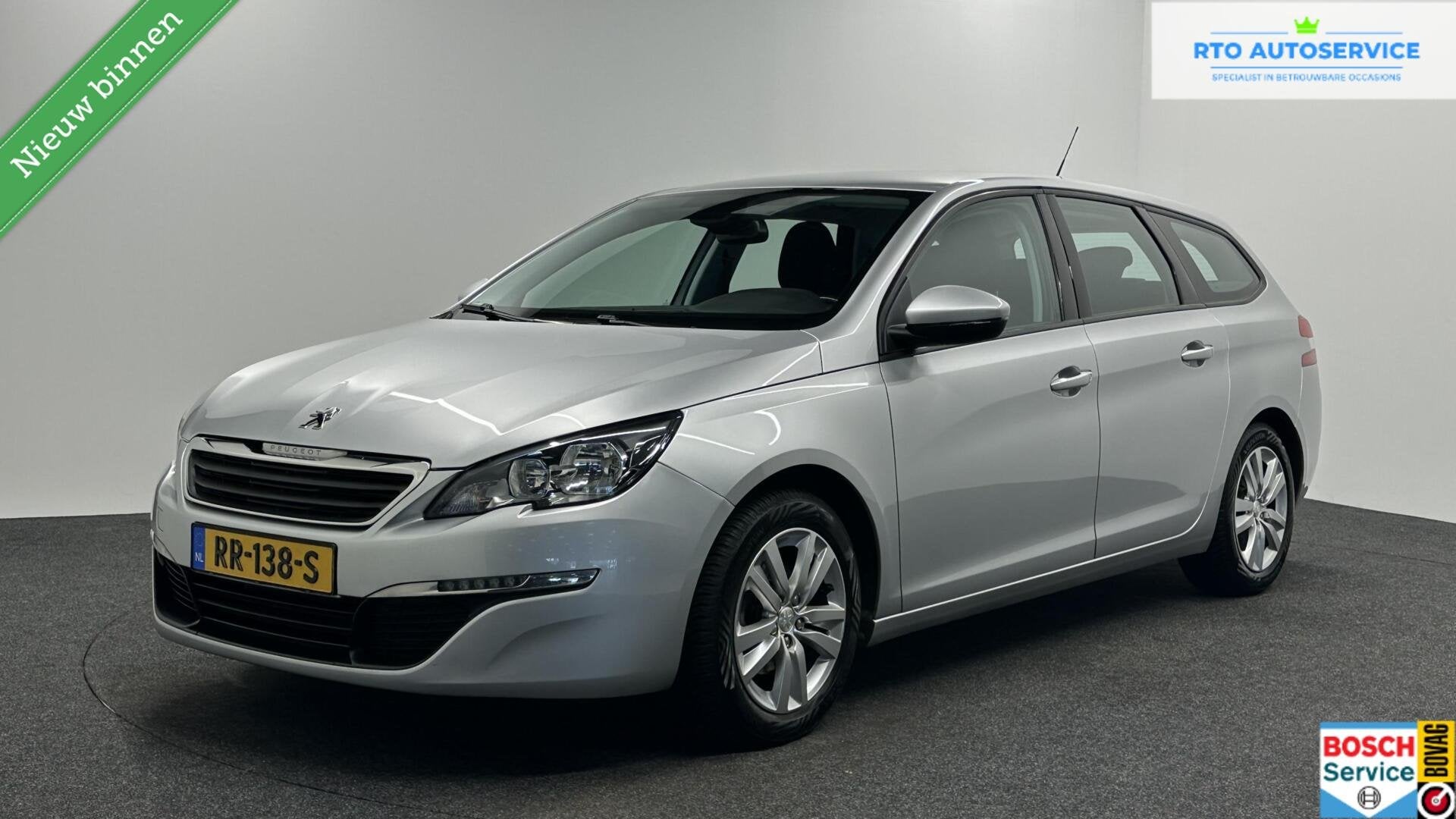 Peugeot 308 1.6 HDi Blue Lease Pack TREKHAAK NAVIGATIE LM CR, Voorwielaandrijving, Gebruikt, 4 cilinders, Met garantie (alle)