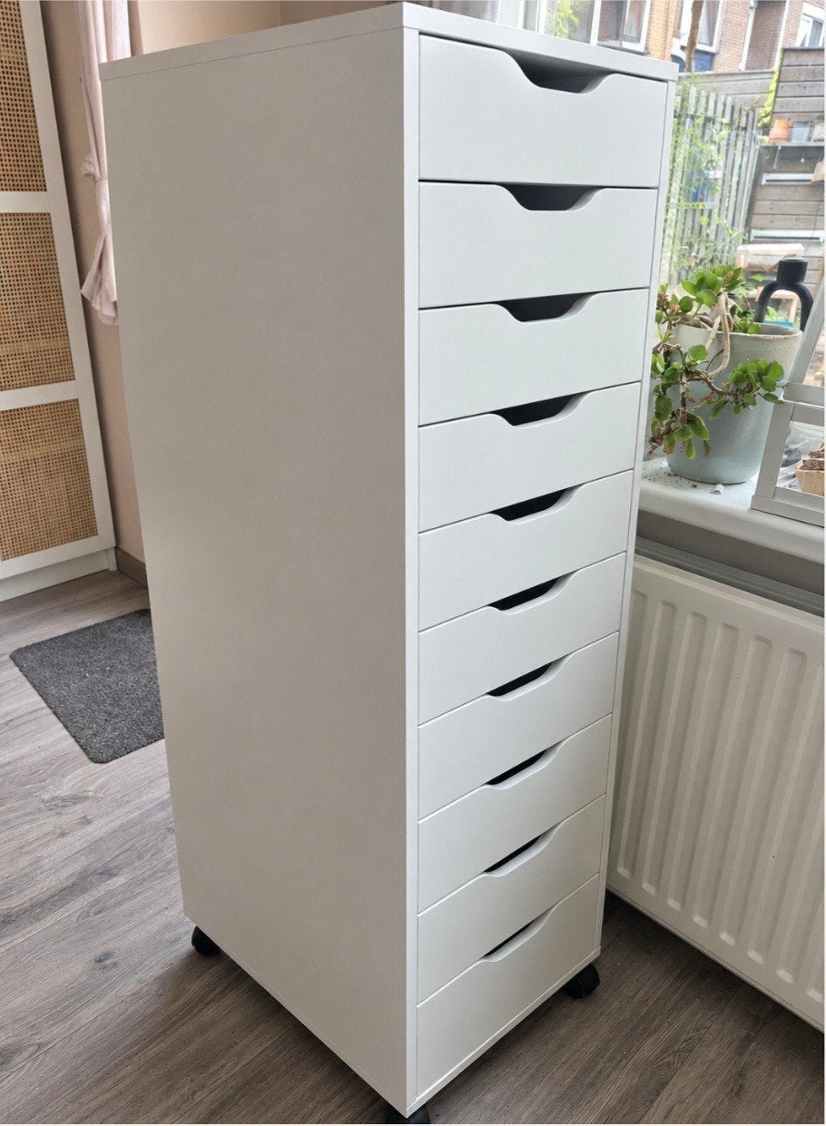 ikea Alex Witte ladekast met 10 lades op wieltjes, Huis en Inrichting, Ophalen, 5 laden of meer, 100 tot 150 cm, Zo goed als nieuw