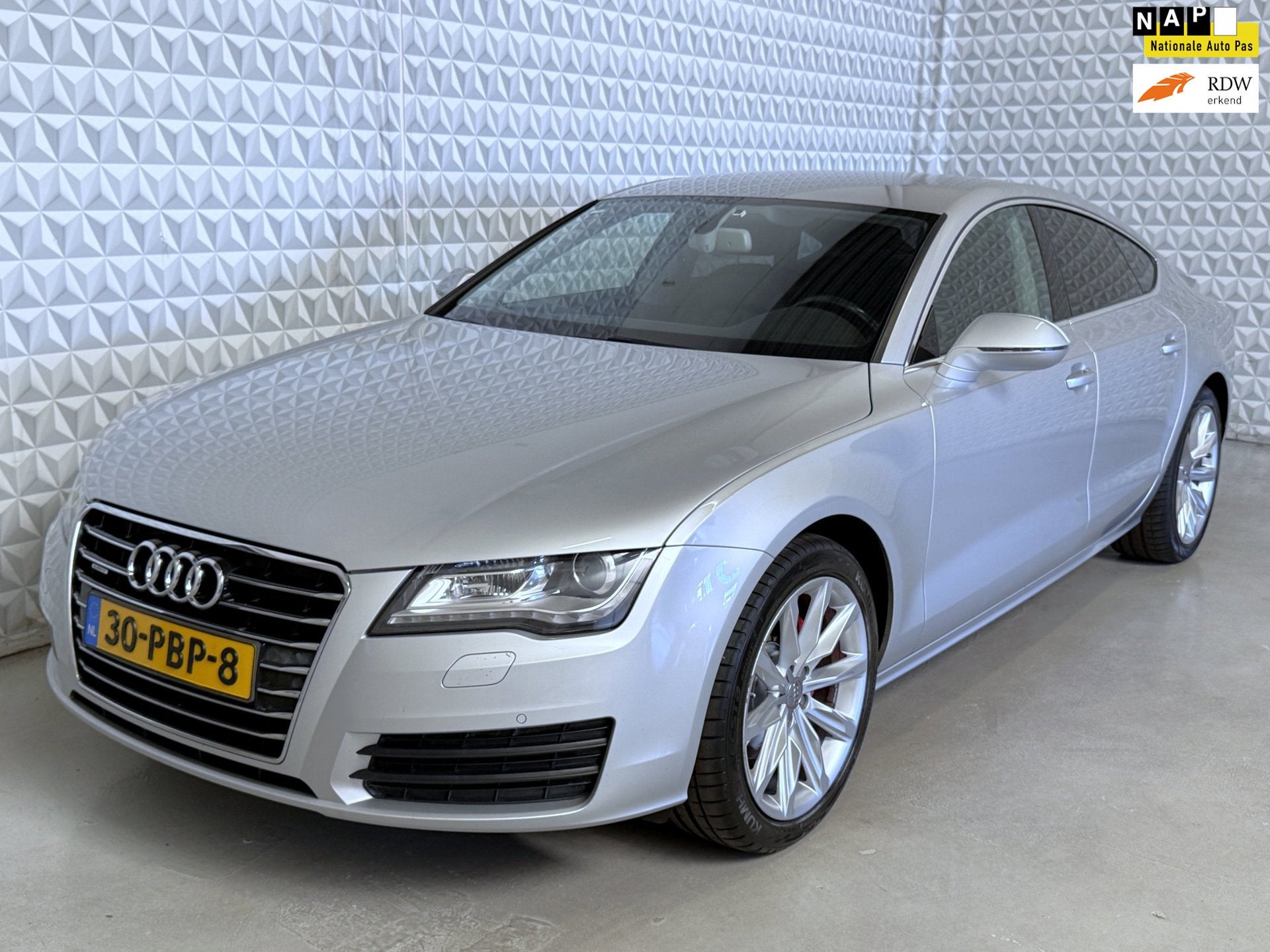 Audi A7 Sportback 2.8 FSI quattro Pro Line / Origineel NL-AU, Auto's, Euro 5, Gebruikt, Zwart, 2773 cc