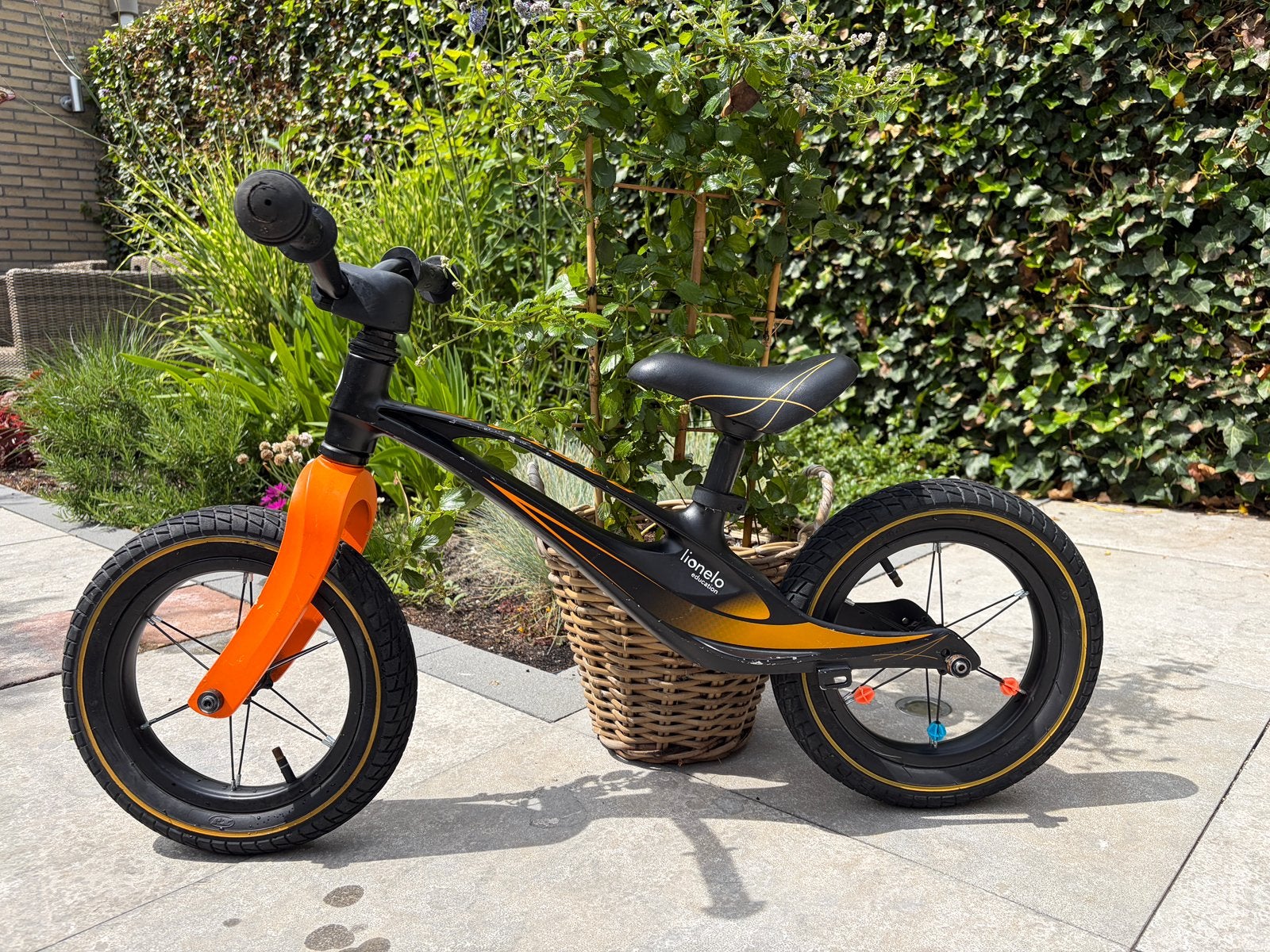 Ultra-lichte Lionelo Bart Air loopfiets met luchtbanden, Ophalen, Gebruikt, Loopfiets