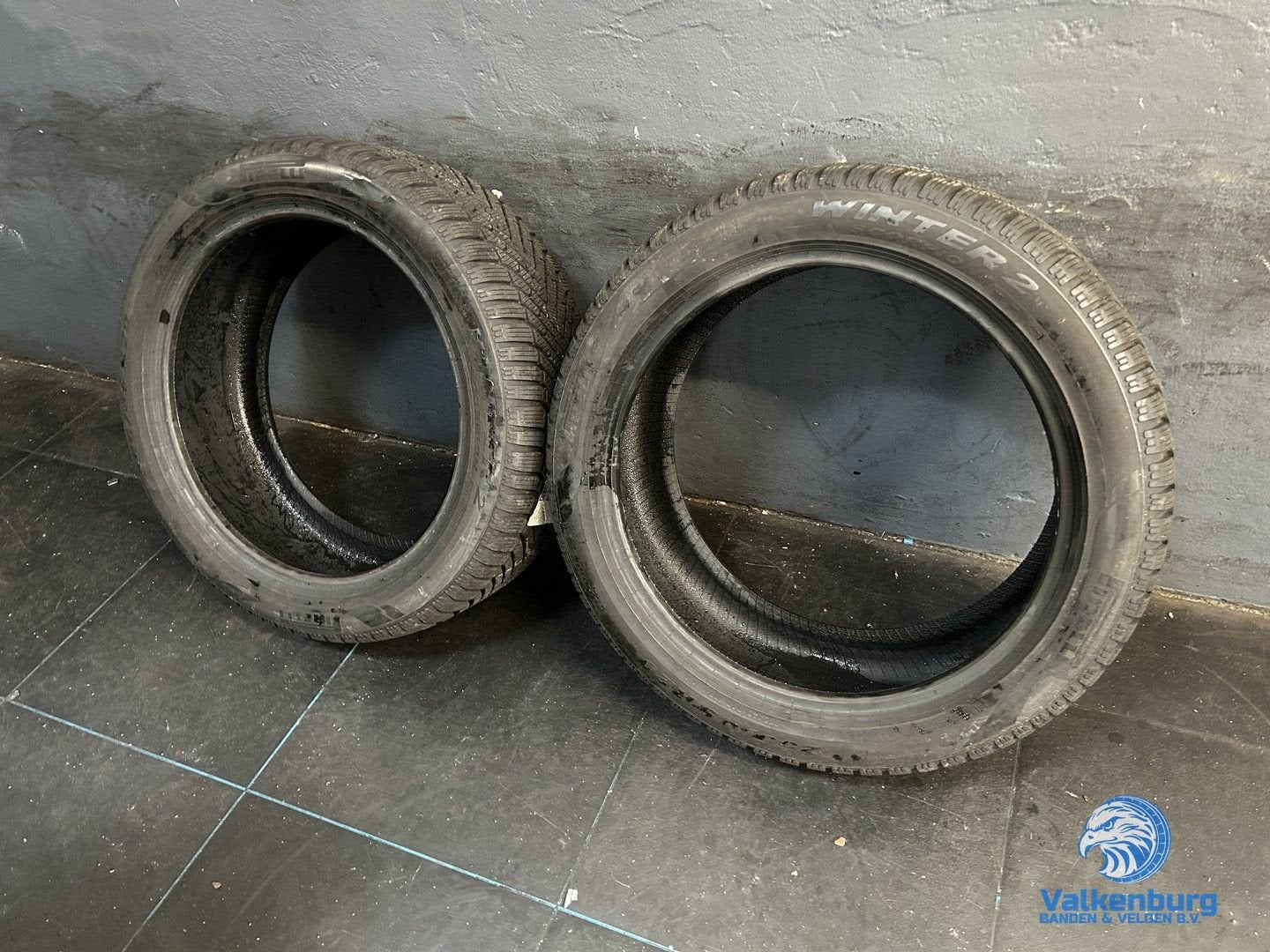 8mm! Winterbanden 255/45R20 Pirelli Scorpion Winter 2
