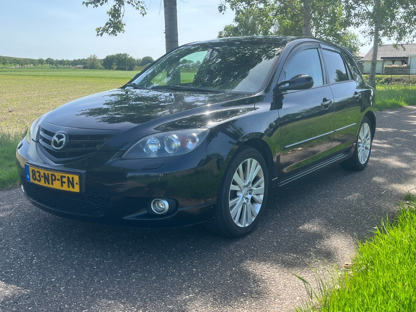Mazda 3 2.0 Sport Touring 2004 Zwart, Voorwielaandrijving, 4 cilinders, 150 pk, 1210 kg