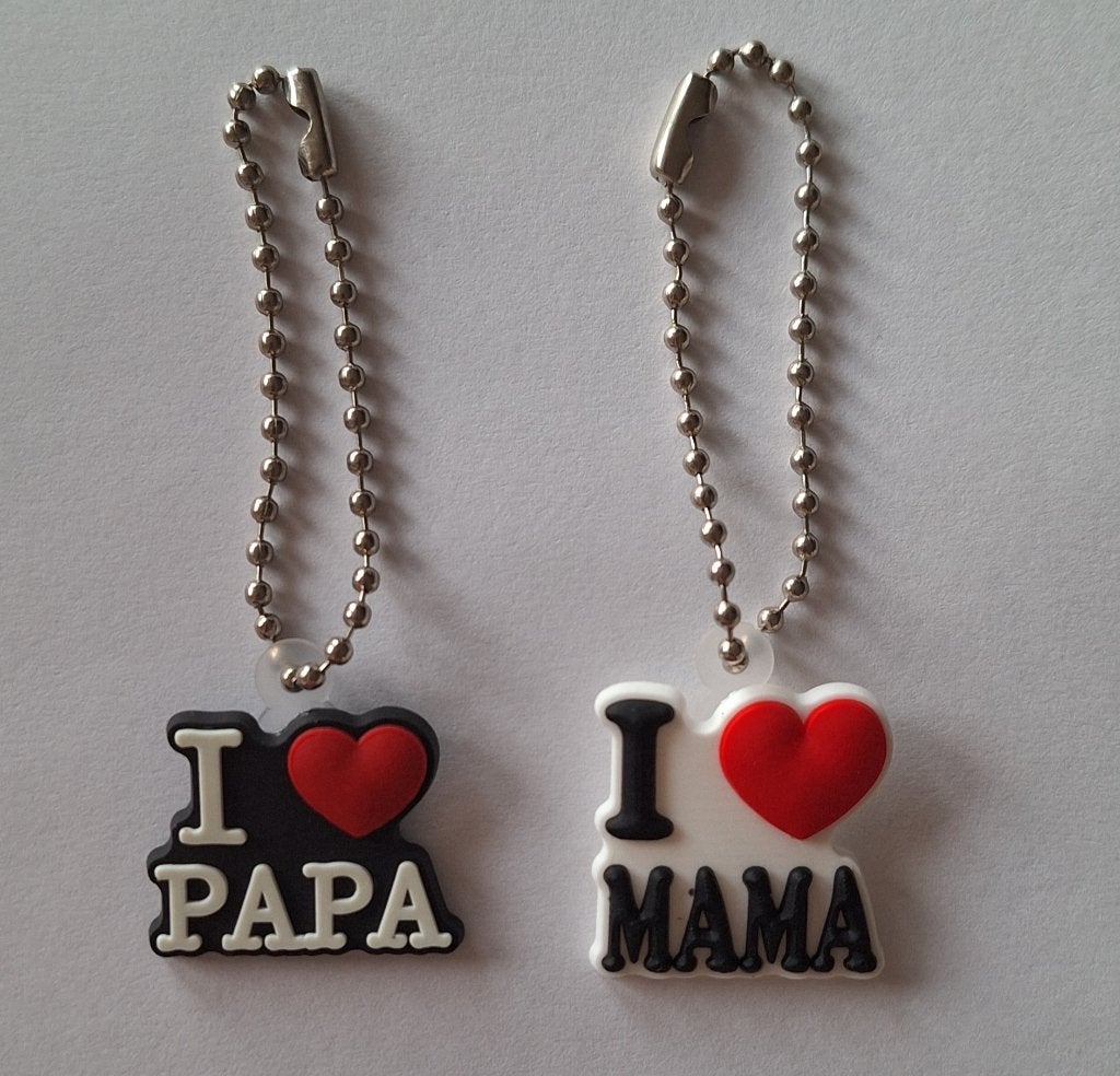 I love papa en mama verschillende sleutelhangers, nieuw, Ophalen of Verzenden, Nieuw, Feestartikel