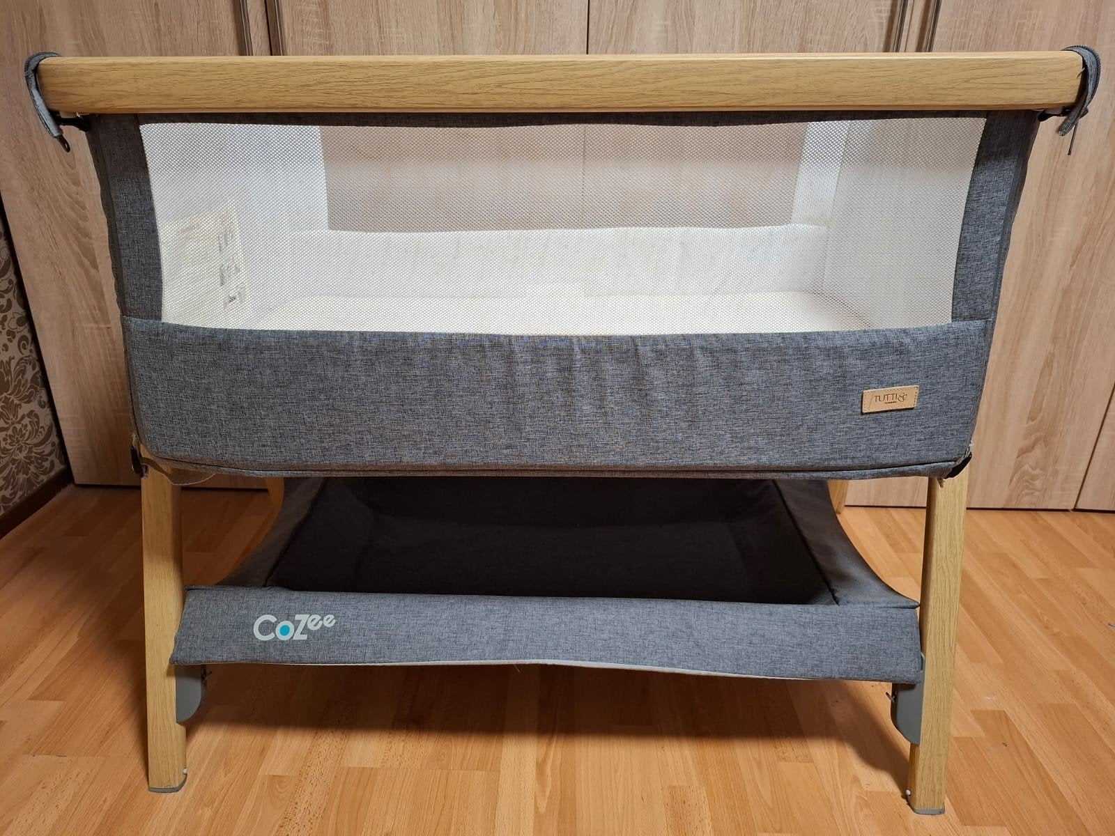 Tutti Bambini CoZee co-sleeper / aanschuifbedje, Ophalen, Zo goed als nieuw, Matras