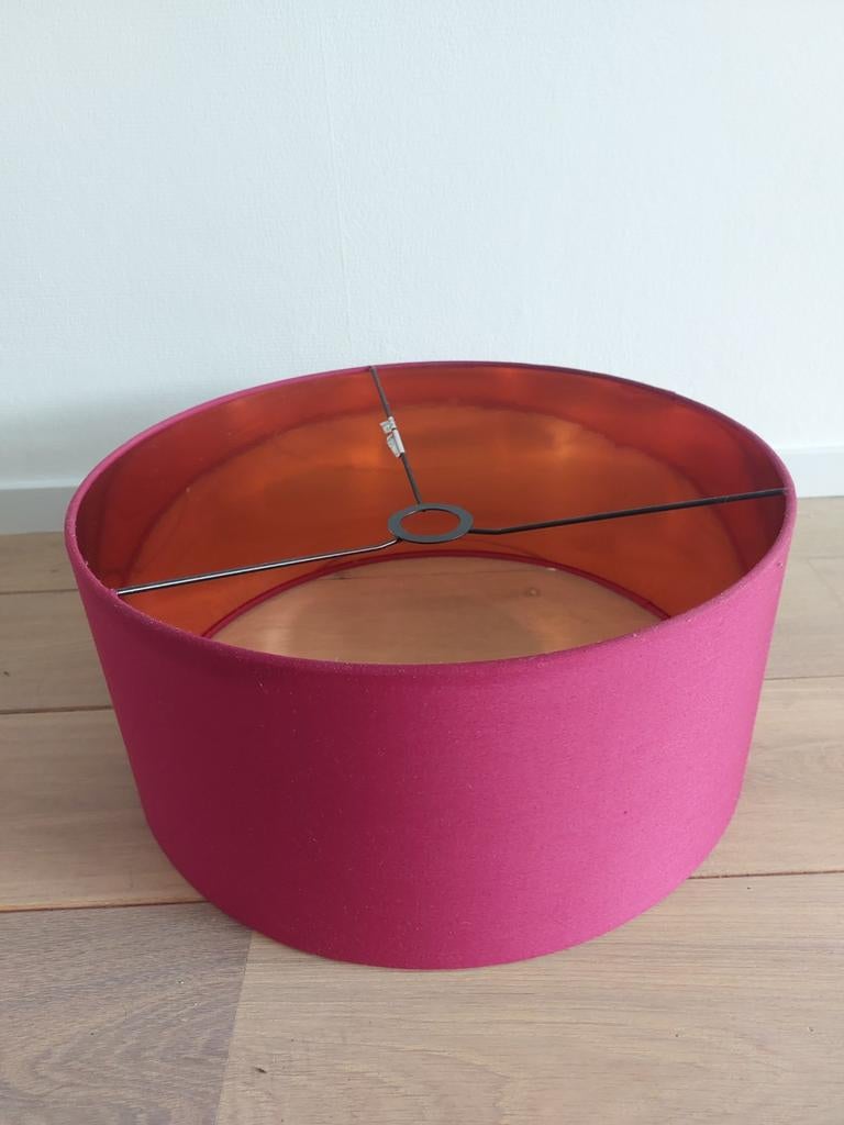 Twee lampenkappen, Huis en Inrichting, Lampen | Lampenkappen, Ophalen, Gebruikt, Rond, Overige kleuren