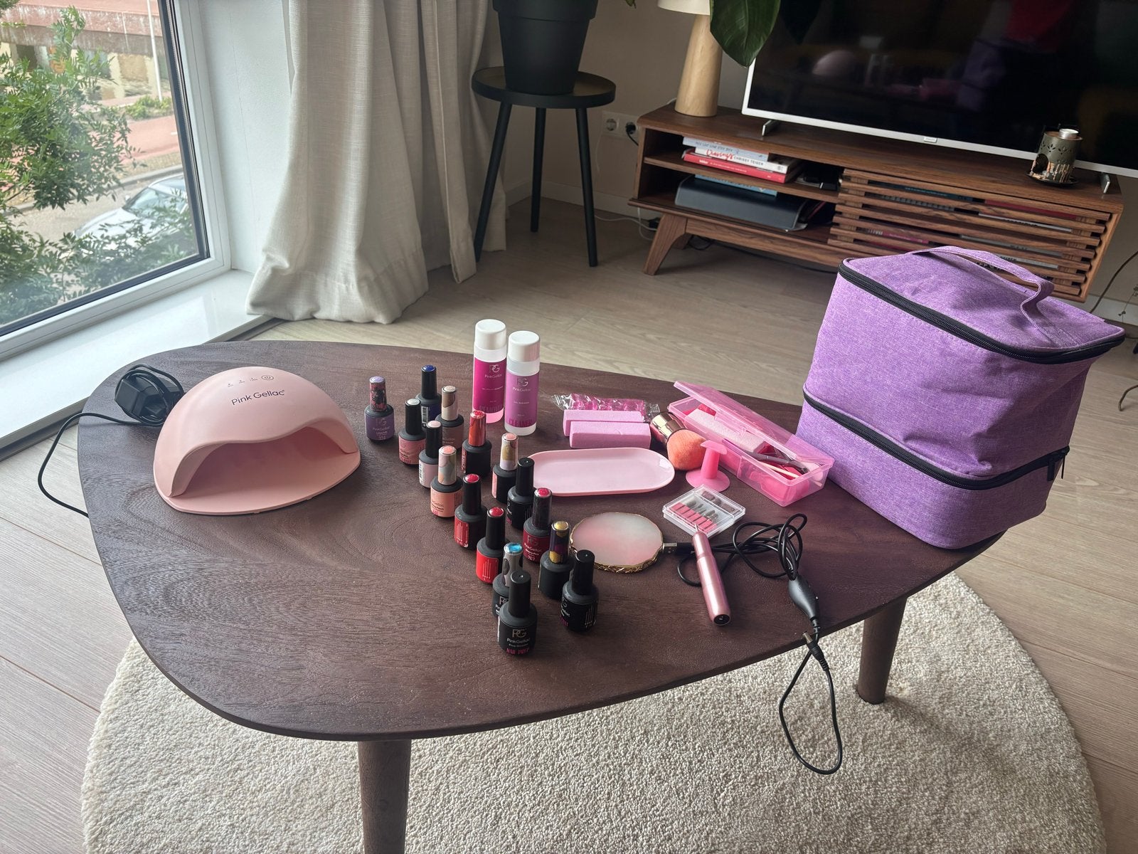 Complete Pink Gellac set met LED-lamp en veel kleuren, Sieraden, Tassen en Uiterlijk, Uiterlijk | Cosmetica en Make-up, Ophalen