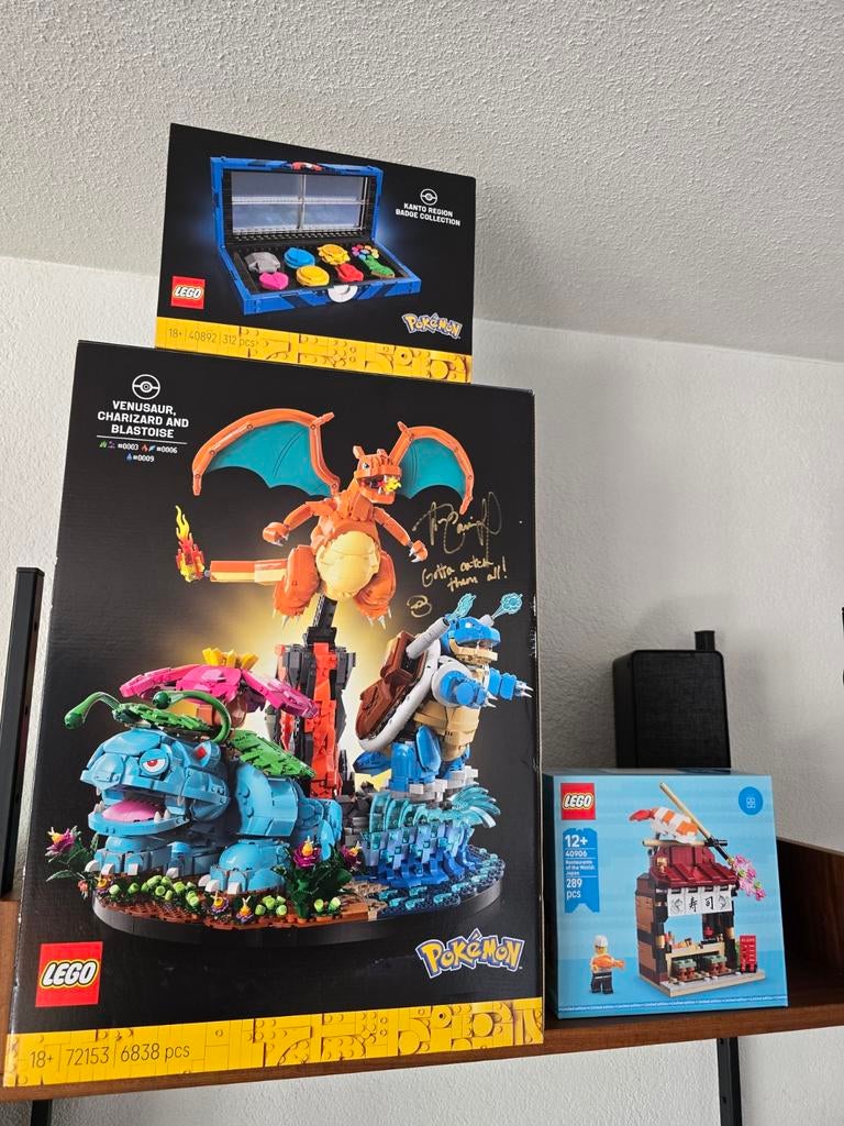LEGO Pokémon 72153 set met handtekening ontwerper + 1 set, Ophalen, Nieuw