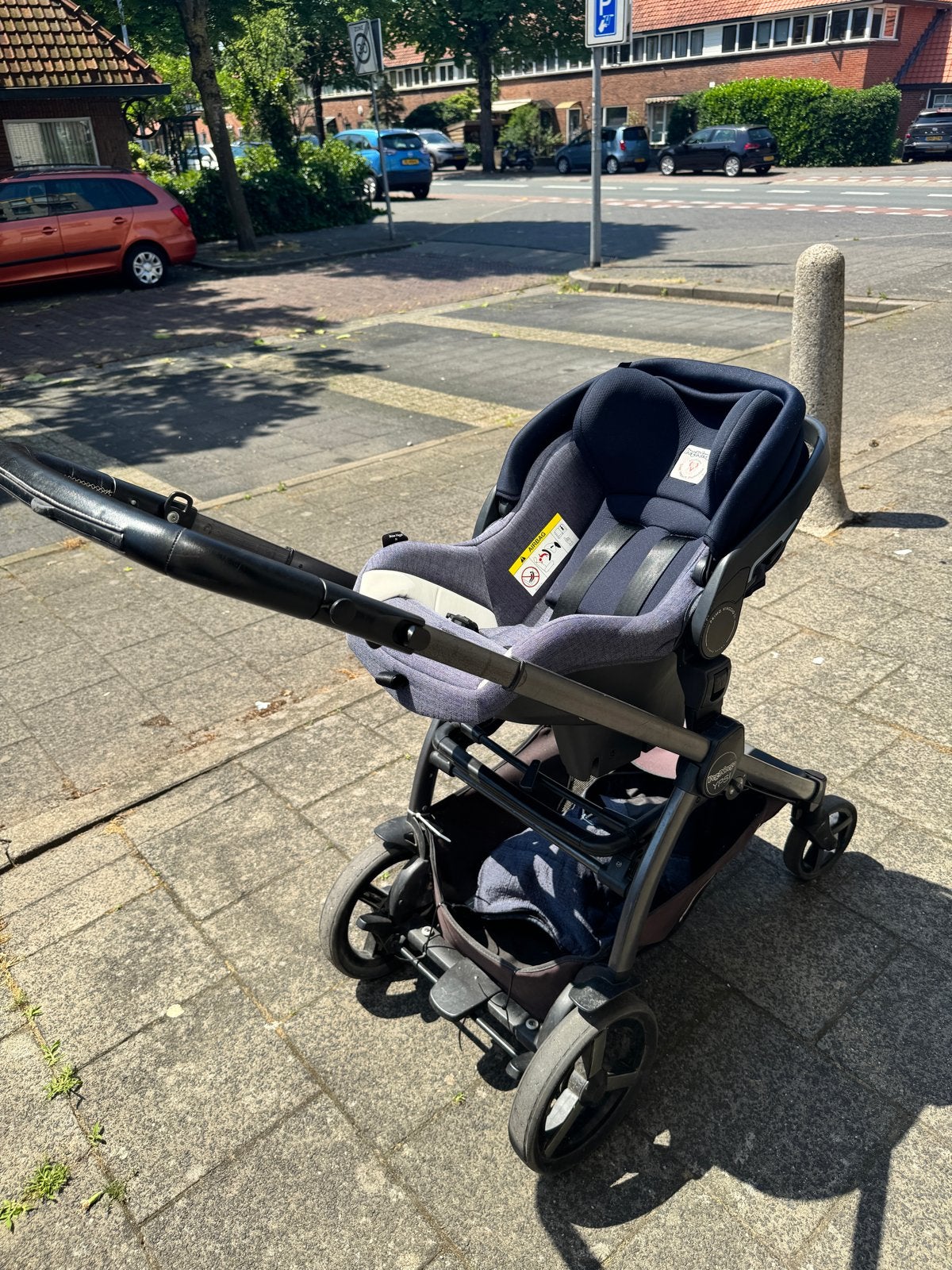 Peg Perego Ypsi Combiwagen met autostoeltje en reiswieg, Kinderen en Baby's, Kinderwagens en Combinaties, Zo goed als nieuw, Combiwagen
