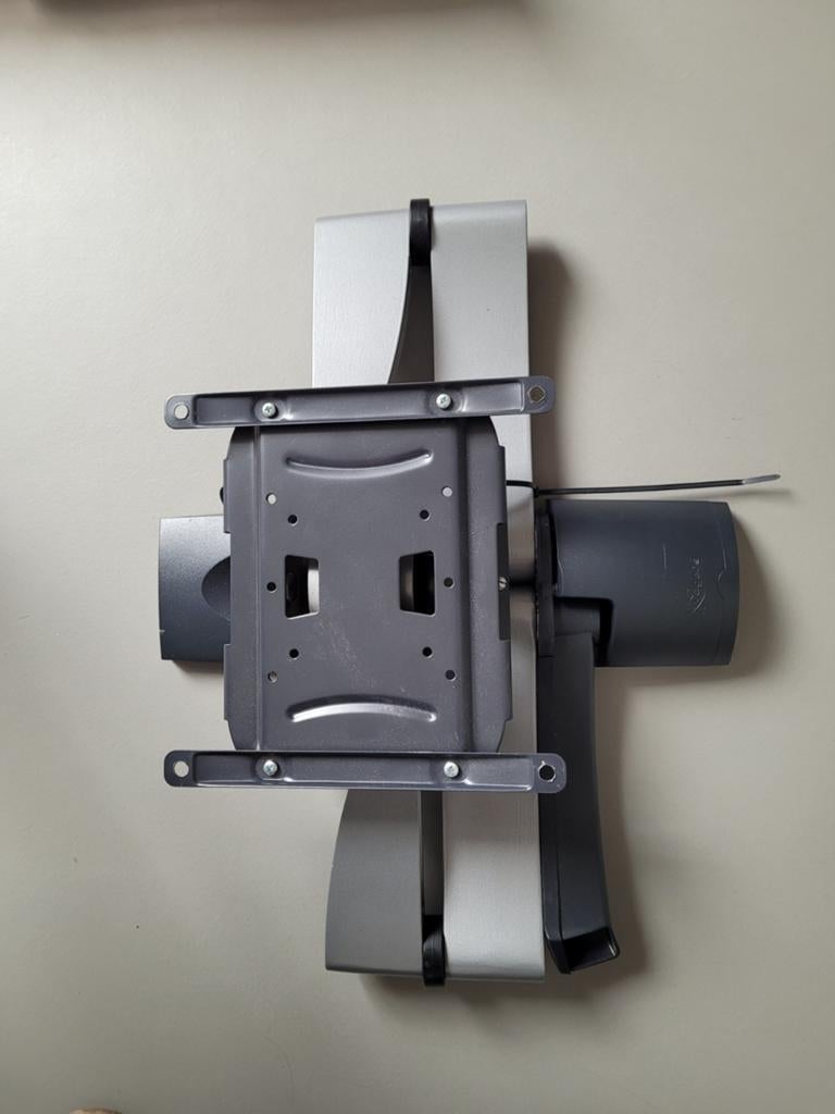 Vogel tv ophangbeugel voor aan de wand, Overige merken, Soundbar, Ophalen of Verzenden, Minder dan 40 watt