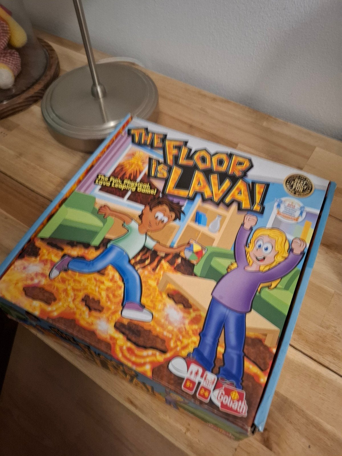 The Floor is Lava! Bordspel van Goliath, Drie of vier spelers, Ophalen of Verzenden, Zo goed als nieuw, Goliath