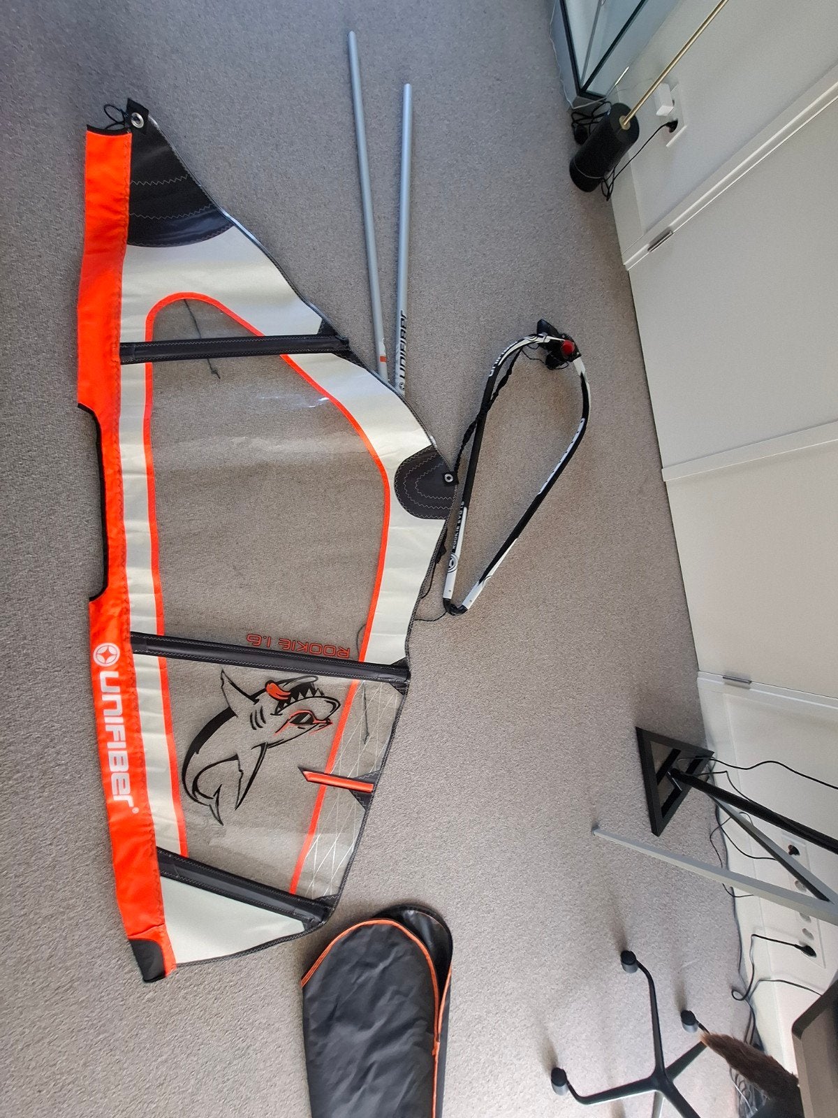 Unifiber Rookie 1.6 Windsurfzeil, complete set, Watersport en Boten, Ophalen, Minder dan 3.5 m², Met mast, Zo goed als nieuw