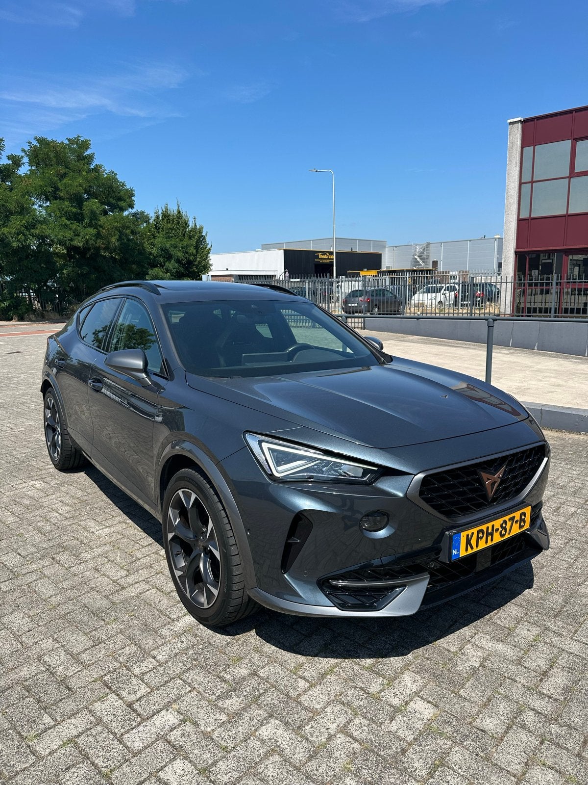 Cupra Formentor 1.4 E-hybrid VZ 245! PANO, DSG , DEALER!, Auto's, 4 cilinders, Formentor, Plug-in hybride, 1395 cc