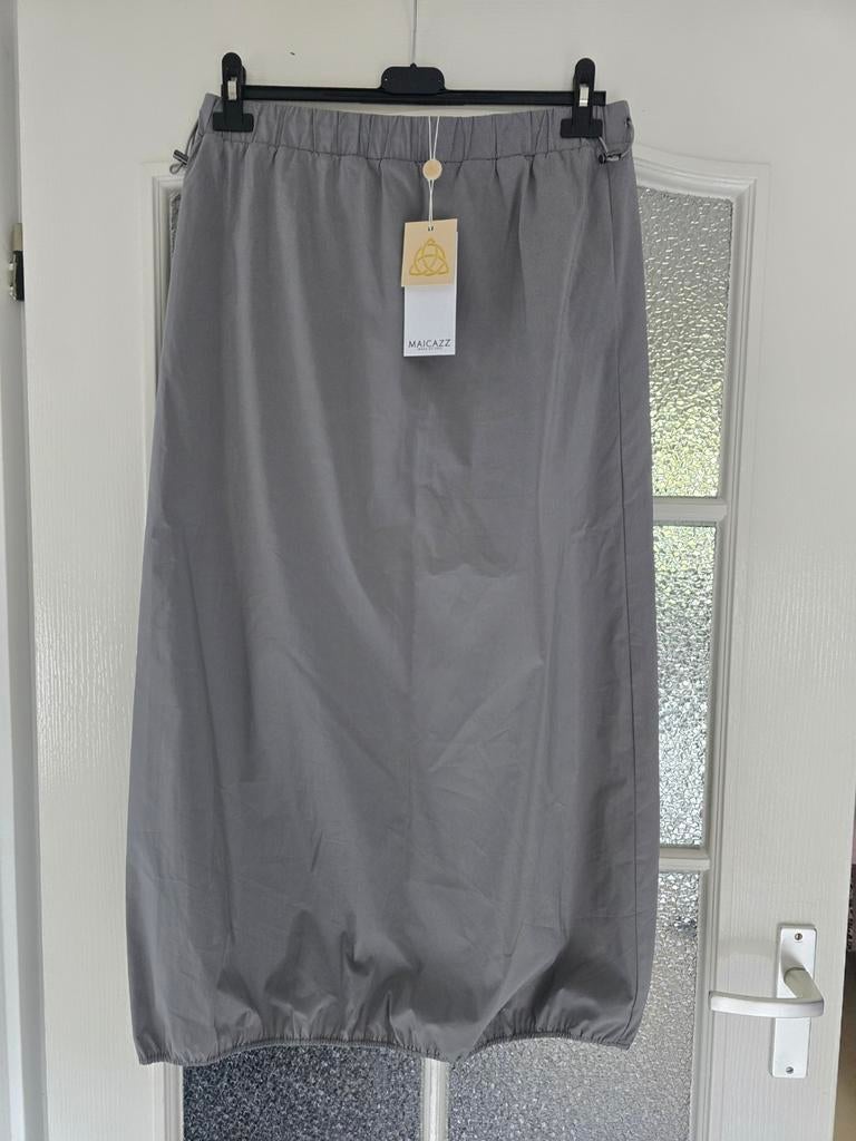 Nieuwe rok maicazz grijs L, Ophalen of Verzenden, Nieuw, Grijs, Onder de knie