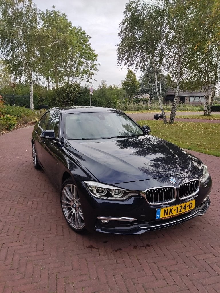 BMW 3-Serie 320i 184pk Aut 2017 Blauw, Auto's, 1998 cc, Achterwielaandrijving, 4 cilinders, Blauw