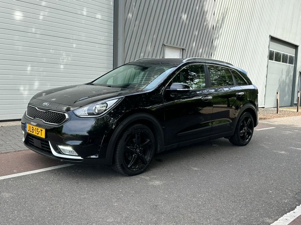 Kia Niro 1.6 GDi ComfortLine (bj 2018, automaat), Stof, Gebruikt, Euro 6, Zwart