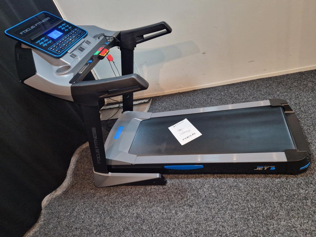 Zgan Focus Fitness jet 9 loopband 0-20 kmh 15% auto helling, Sport en Fitness, Fitnessapparatuur, Ophalen, Benen, Zo goed als nieuw