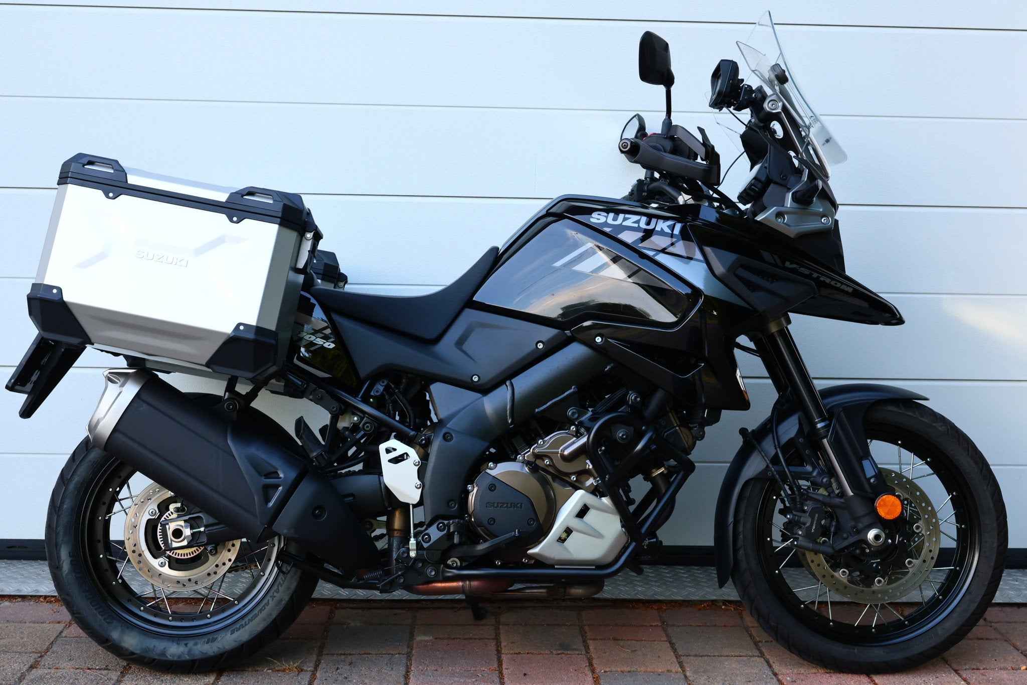 Suzuki V-STROM 1050 XTA BLACK EDITION ABS (bj 2020), Motoren, Cruise Control, Bedrijf, Meer dan 35 kW, Toermotor