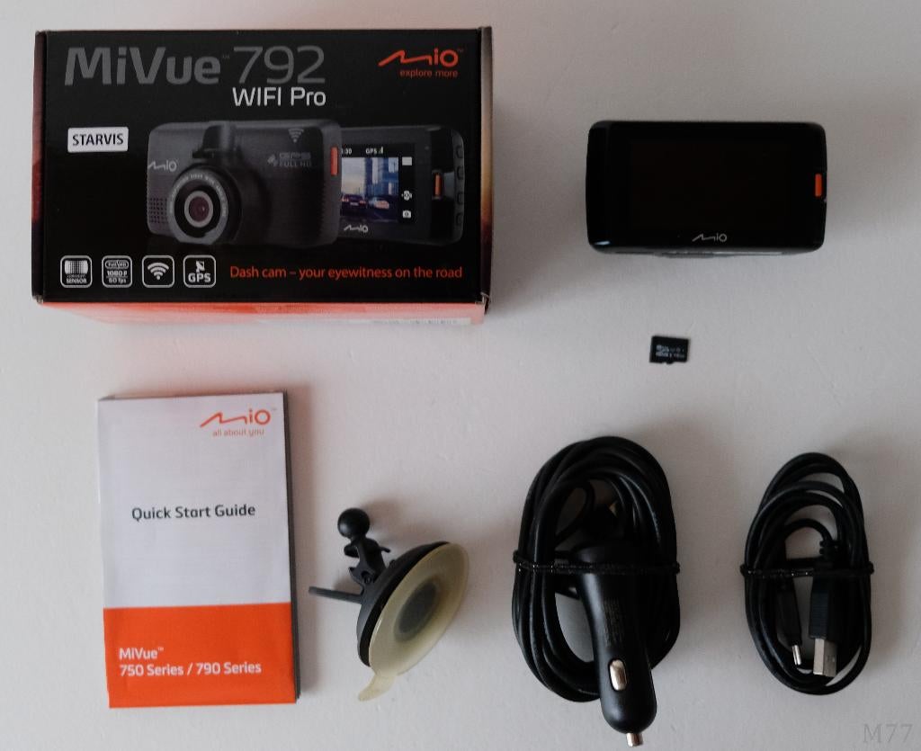 Mio Mivue 792 Wifi Pro Dashcam (16GB), Ophalen of Verzenden, Zo goed als nieuw