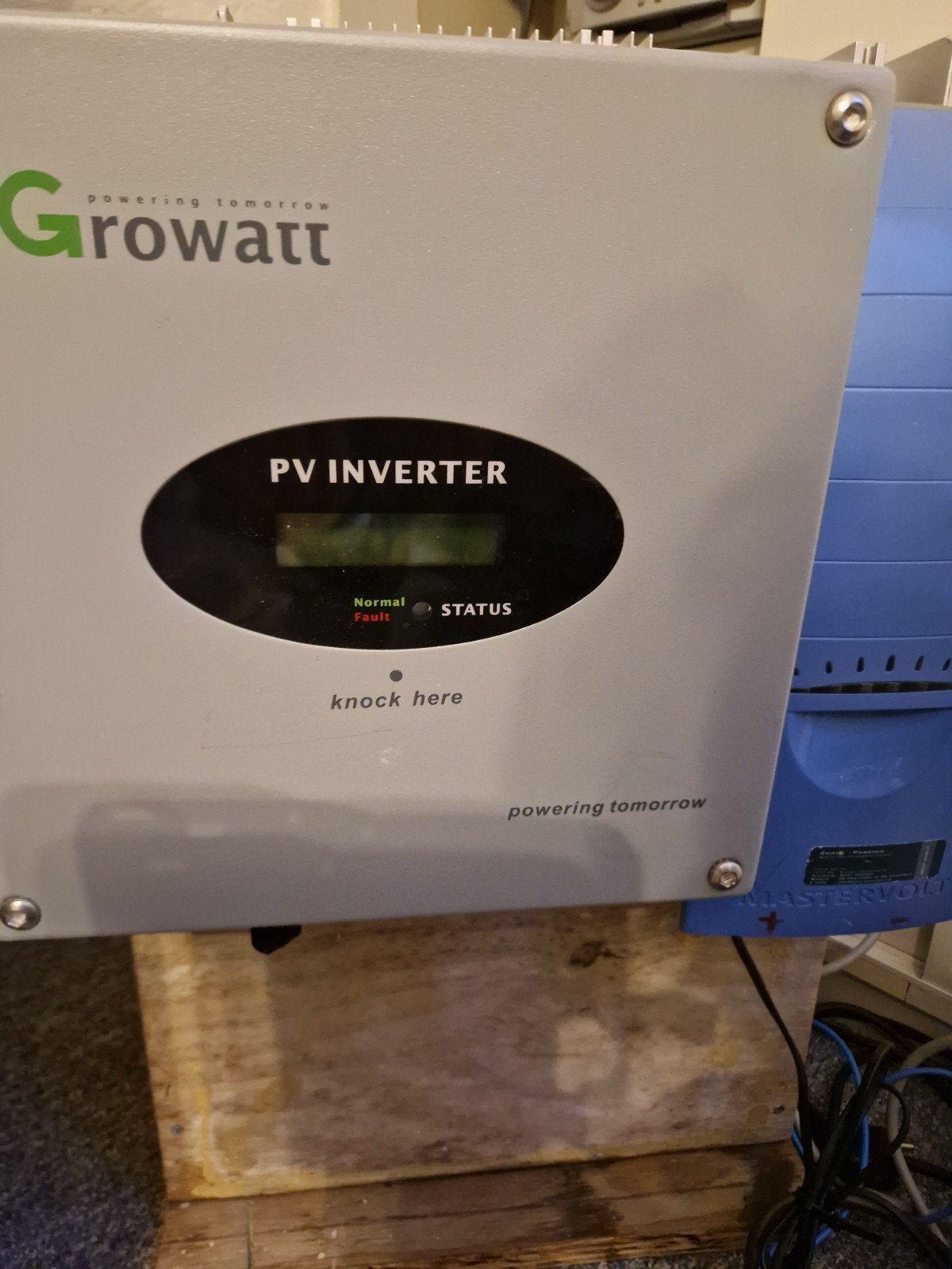 Omvormers Growatt en  nog wat electronica, Ophalen, Gebruikt, Overige typen, Overige merken