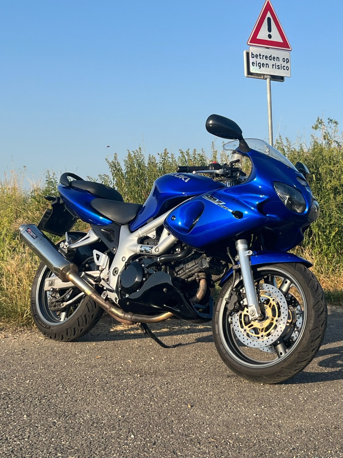 Suzuki SV650S - Goed onderhouden en rijdt erg goed!, 2 cilinders, Motorrijbewijs A, Gebruikt, Meer dan 35 kW