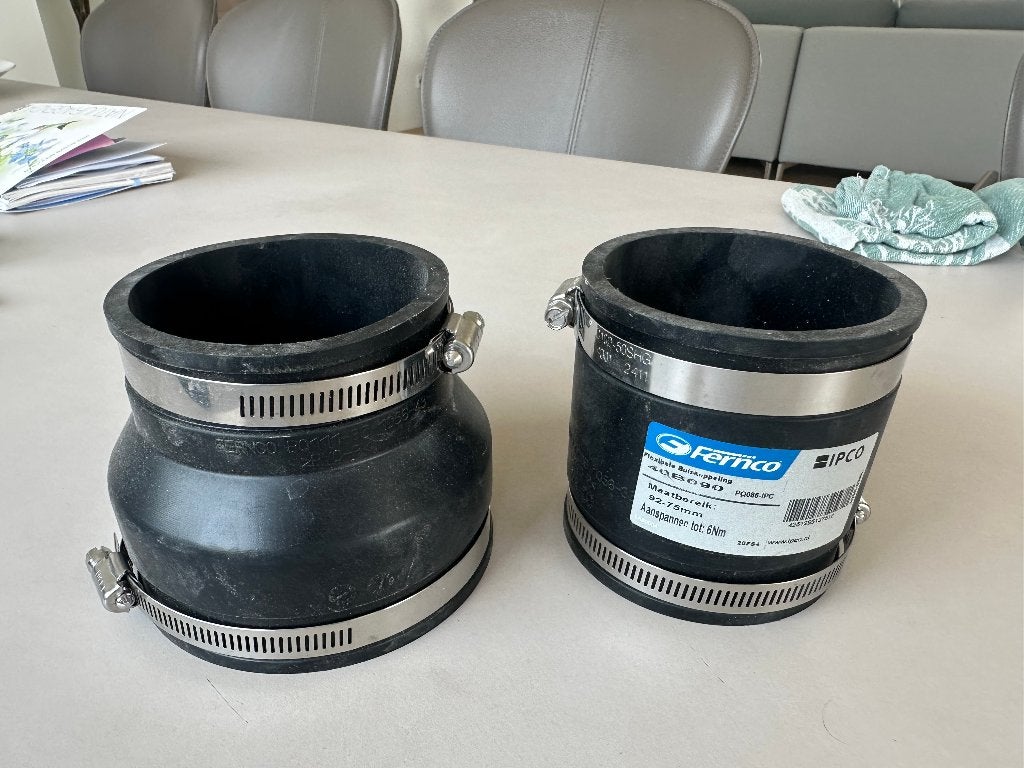 Fernco rubberen flexibel manchet/ mof 80 mm stks, Doe-het-zelf en Verbouw, Buizen en Afvoer, Afvoer, Pvc, Nieuw, Ophalen of Verzenden