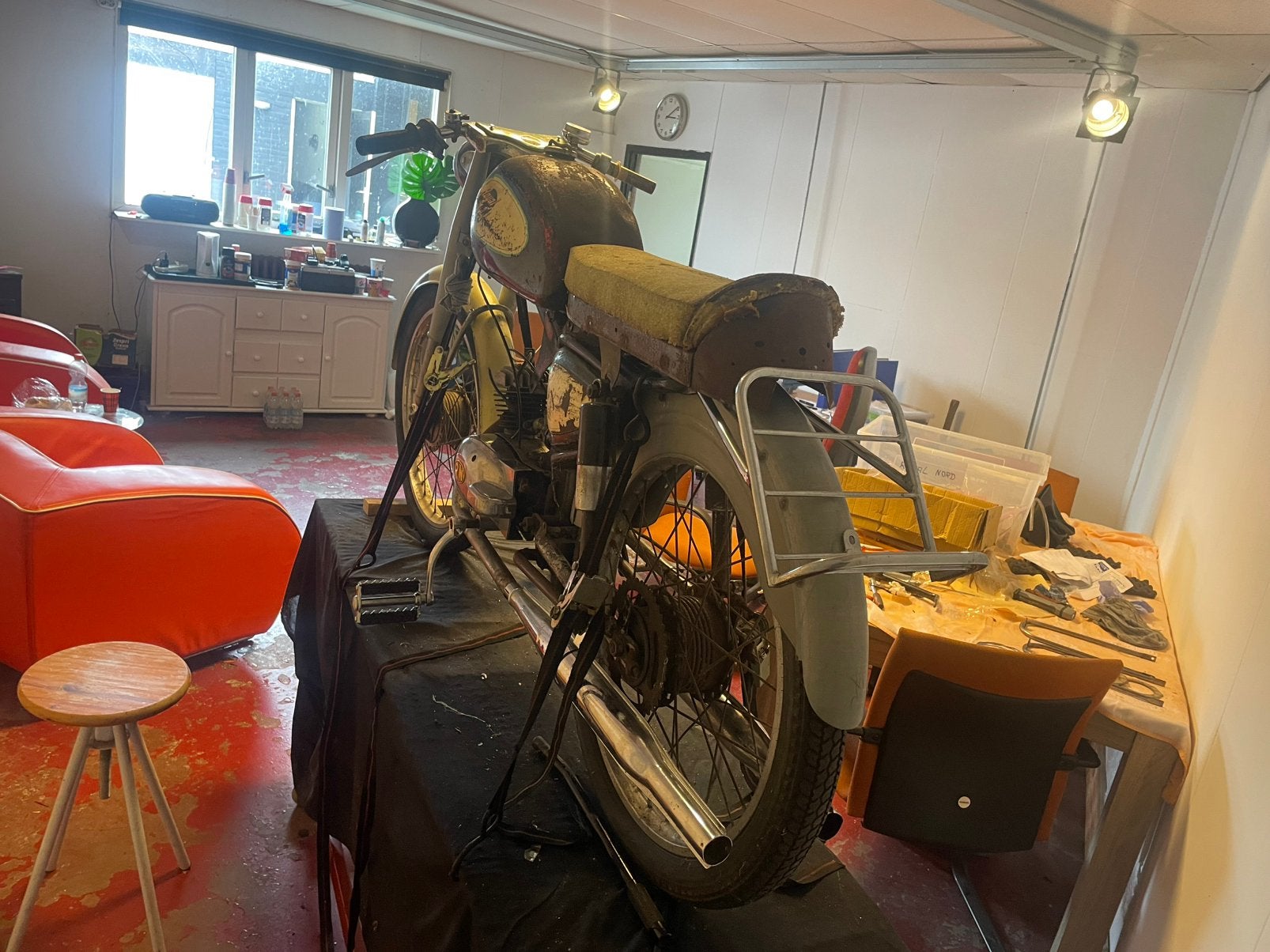 Royal Nord GT ., Maximaal 45 km/u, 49 cc, 4 versnellingen, Ophalen