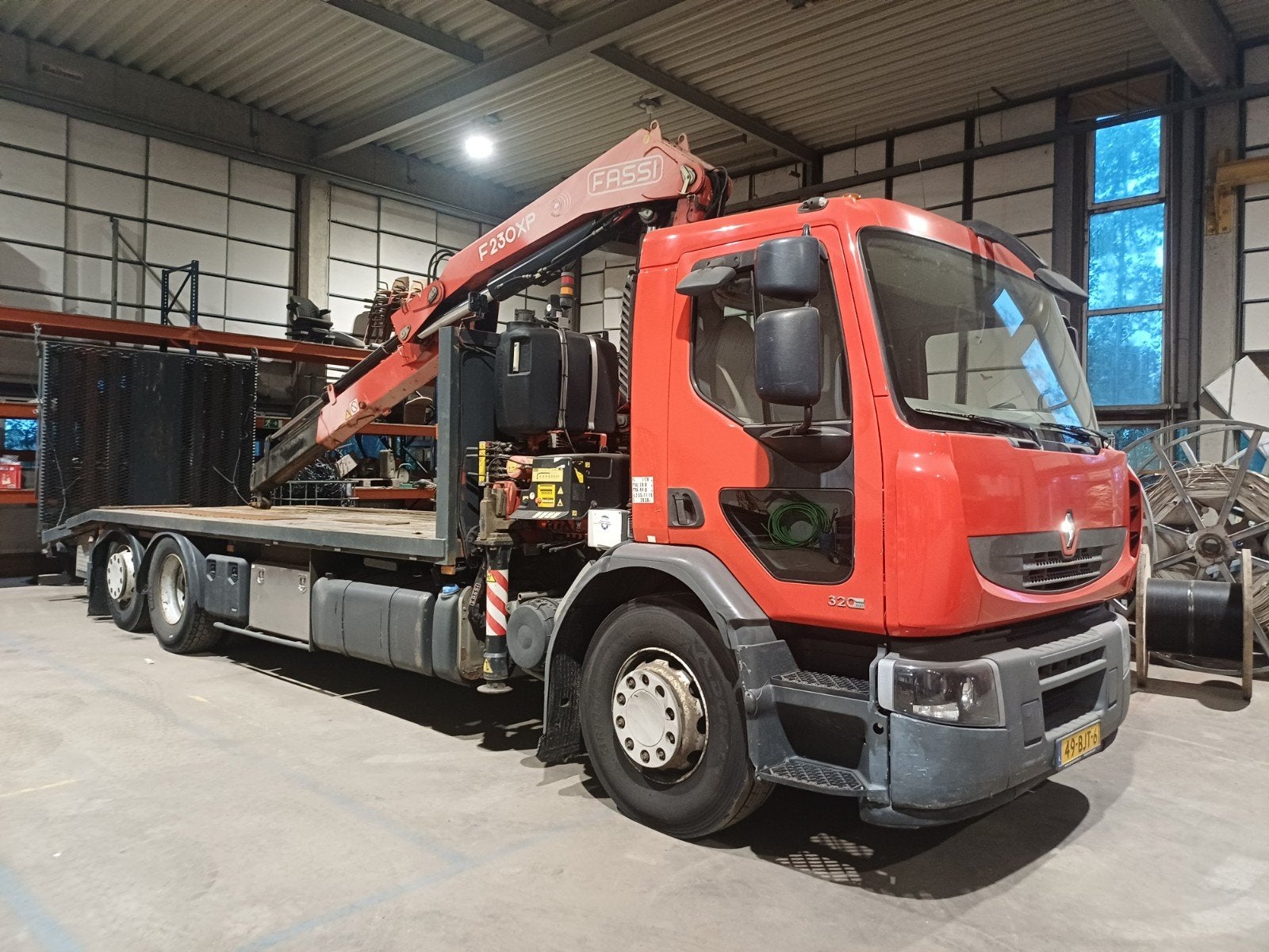 Renault 320DXI Rood, Auto's, Stof, Zwart, Particulier, Euro 4