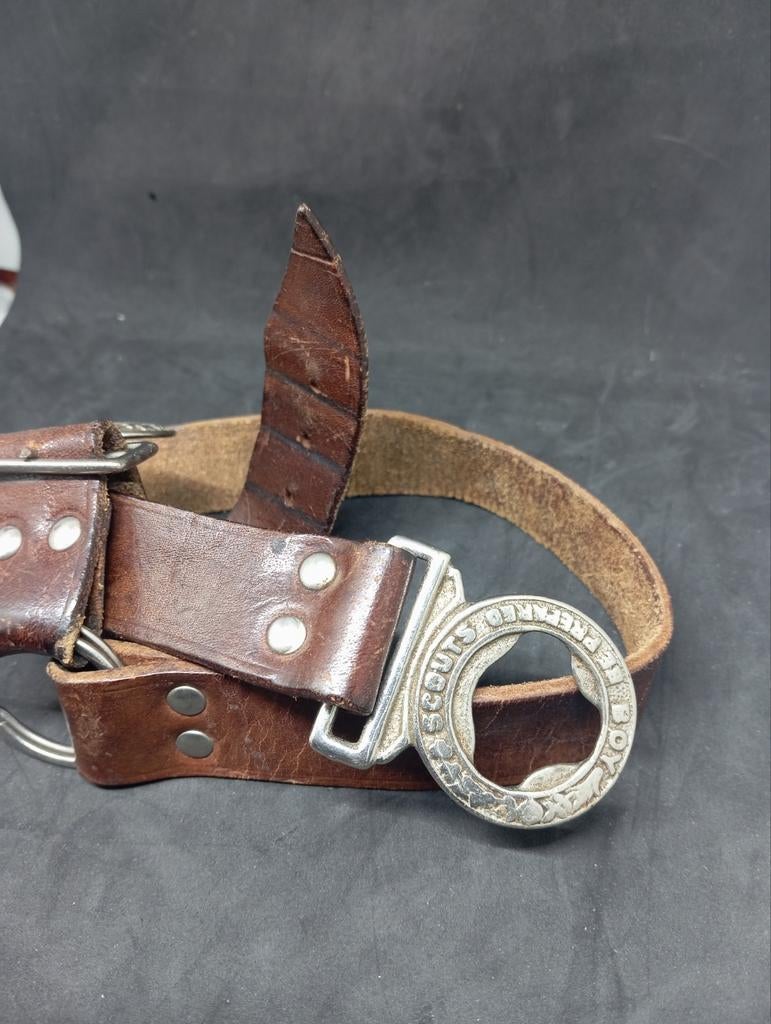 Vintage Scout Riem met Fleur-de-lis Gesp, Verzamelen, Scouting, Ophalen of Verzenden, Gebruikt, Kleding