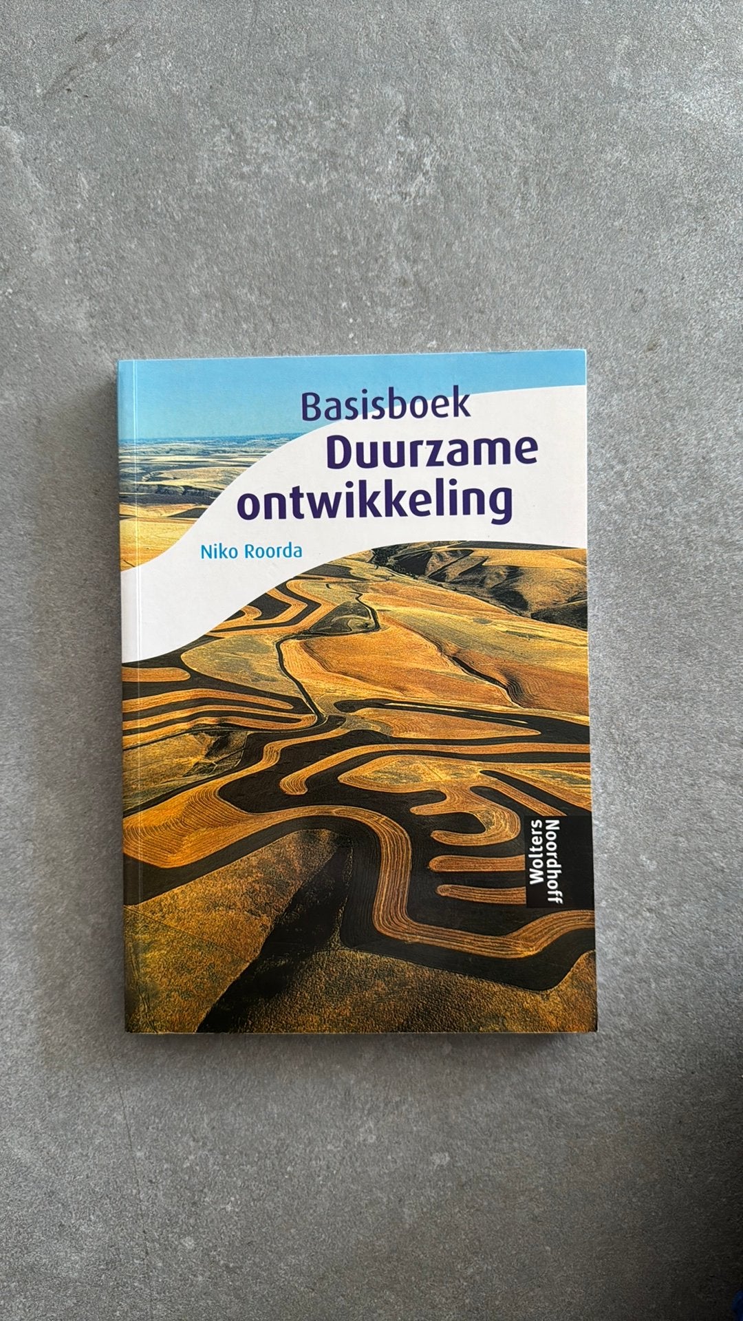 N. Roorda - Basisboek Duurzame ontwikkeling, Ophalen, Zo goed als nieuw, N. Roorda