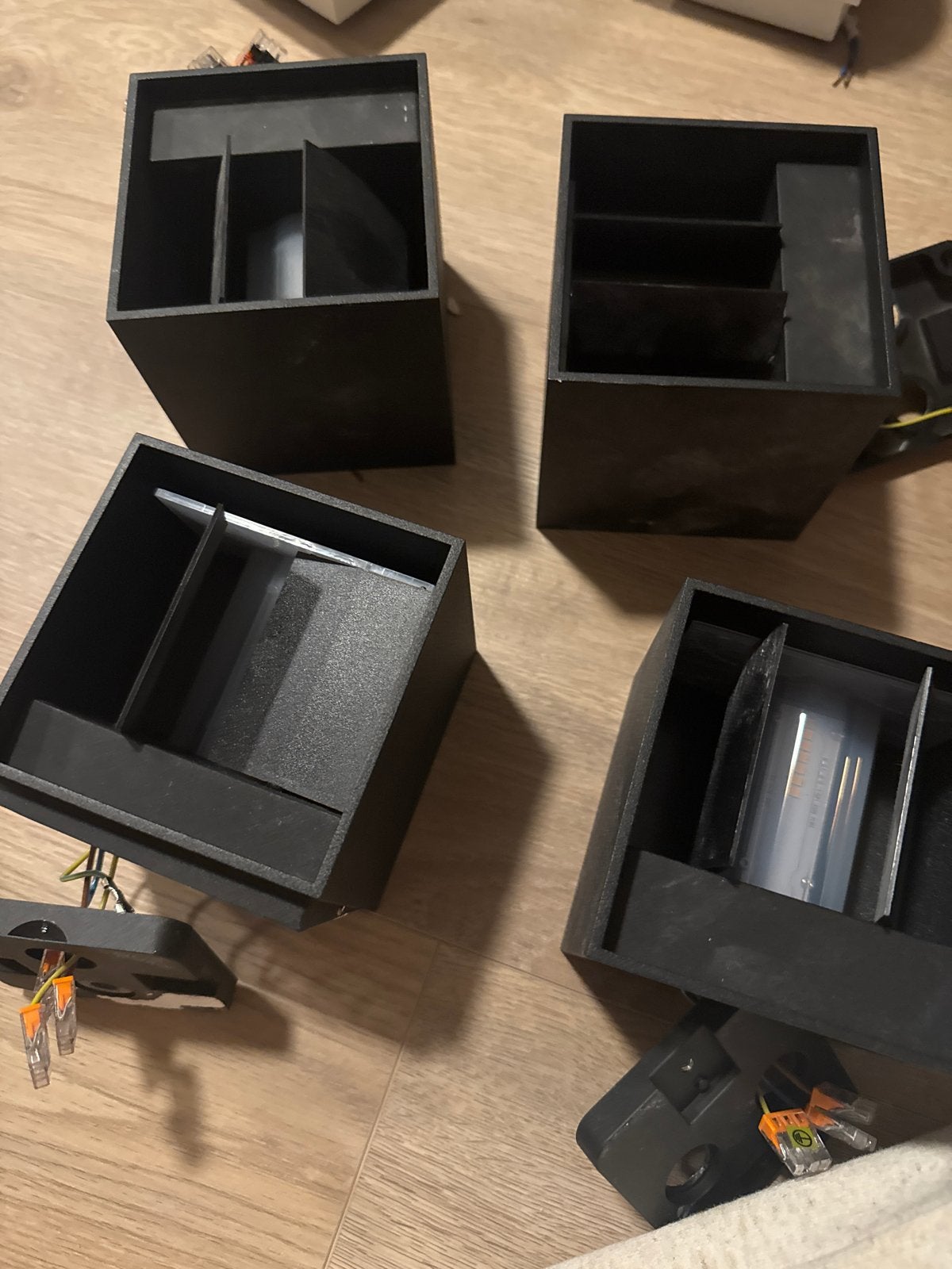 Set van 4 zwarte wandlampen - Up/downlighter, Gebruikt, Up-/downlighter, Zwart, Overige fittingen