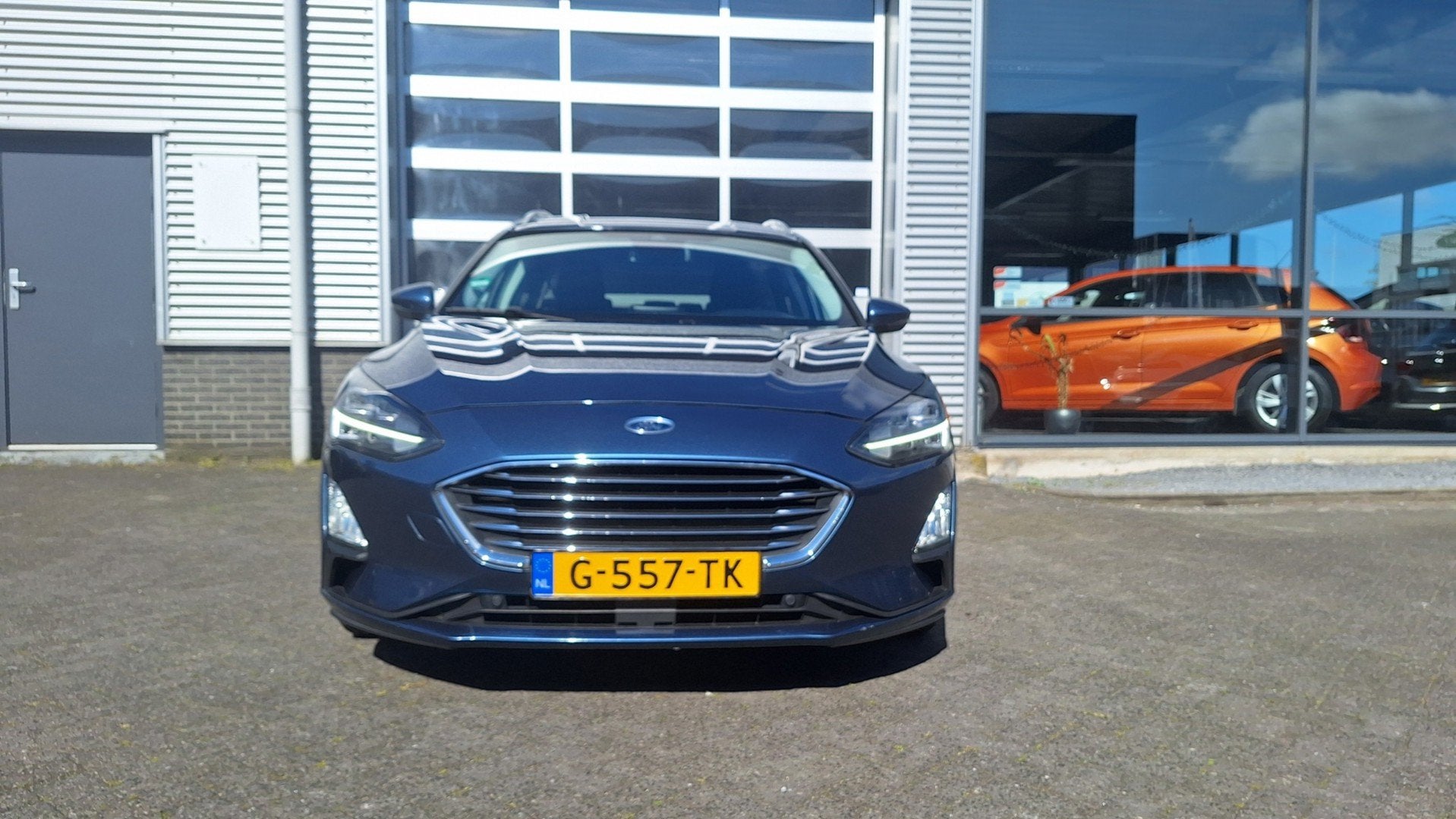 Ford Focus Wagon 1.5 EcoBoost Titanium Business Nav*Camera/C, Dealer onderhouden, Gebruikt, Euro 6, Blauw
