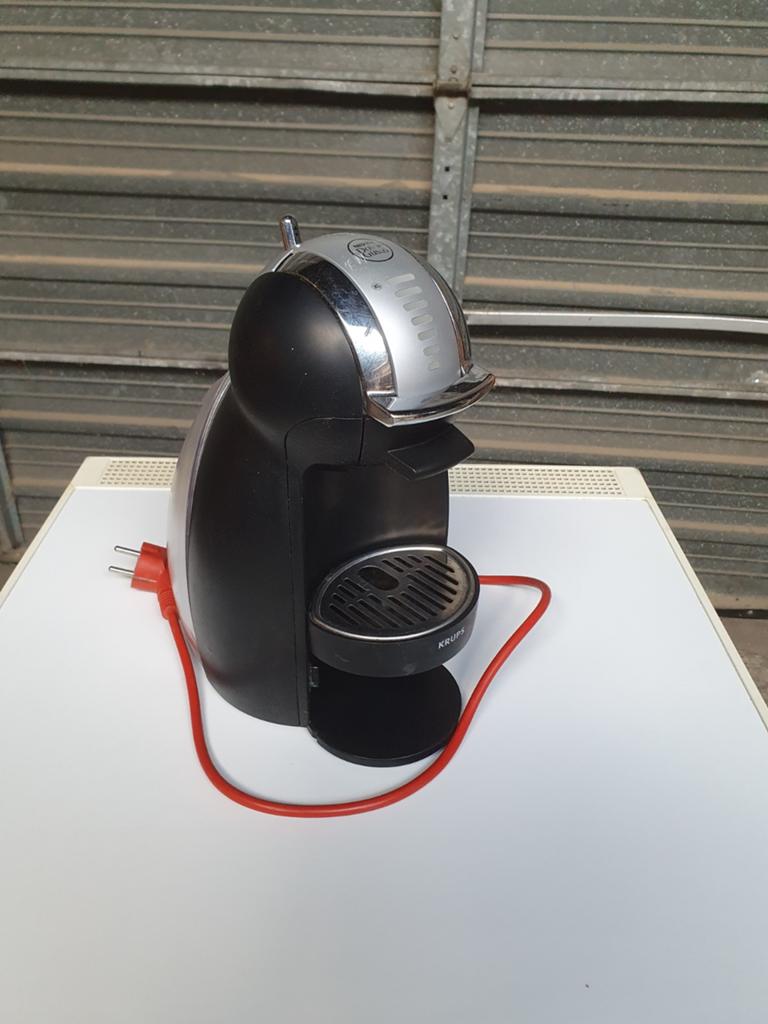 Nescafe dule custo koffiezetapparaat kupjes, Witgoed en Apparatuur, Ophalen of Verzenden, Zo goed als nieuw, Koffiemachine