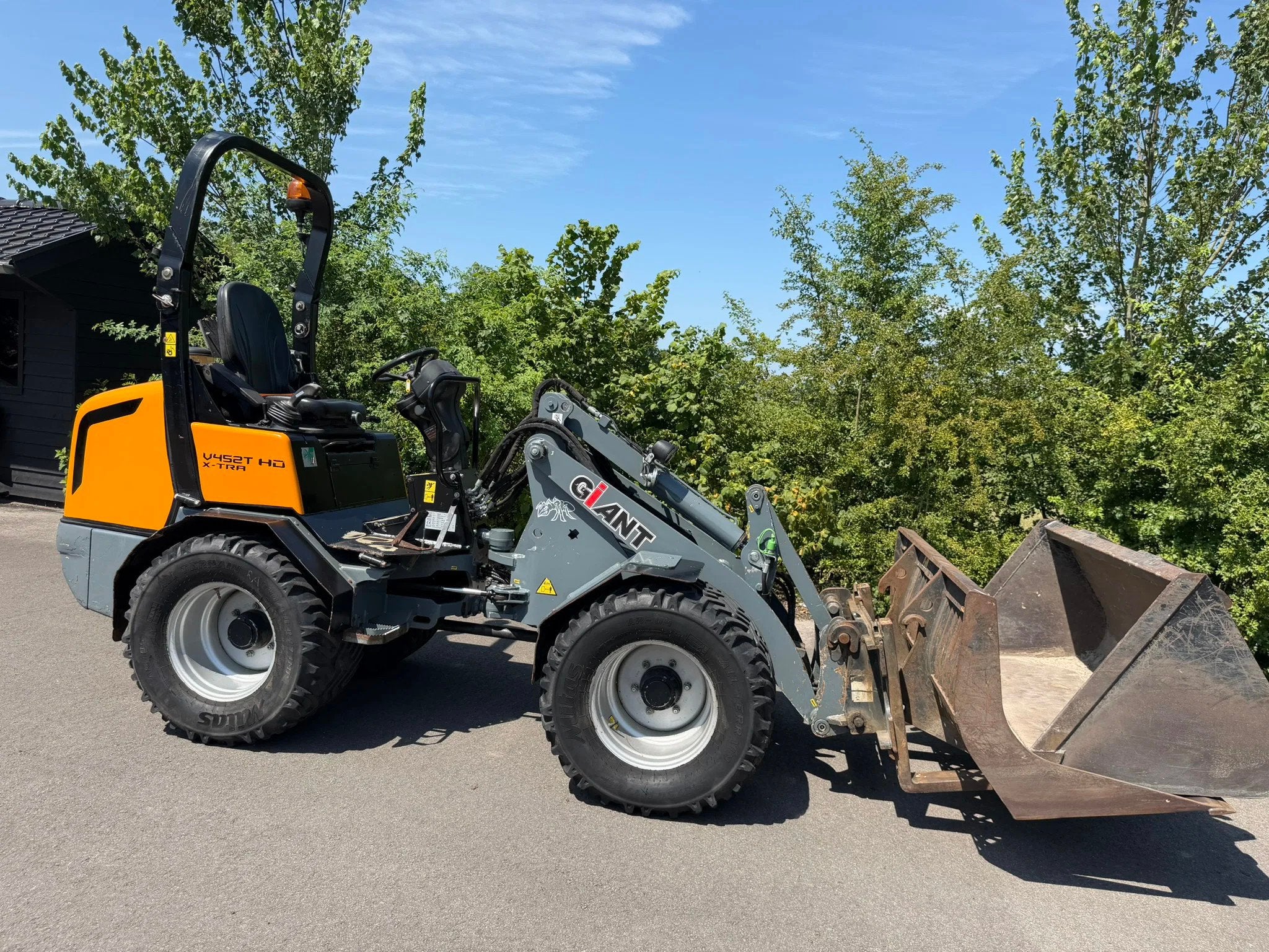 Giant V452T X-TRA HD 2X (bj 2015), Zakelijke goederen, Machines en Bouw | Kranen en Graafmachines, Wiellader of Shovel