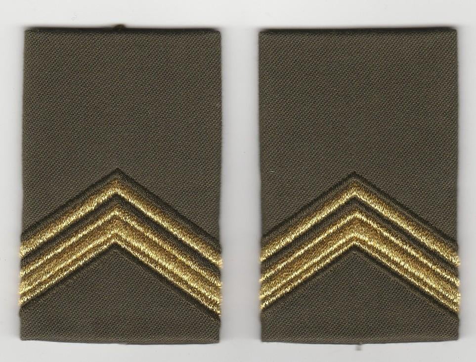 set rangen epauletten Sergeant 1e kl (A14), Ophalen of Verzenden, Landmacht, Nederland, Embleem of Badge