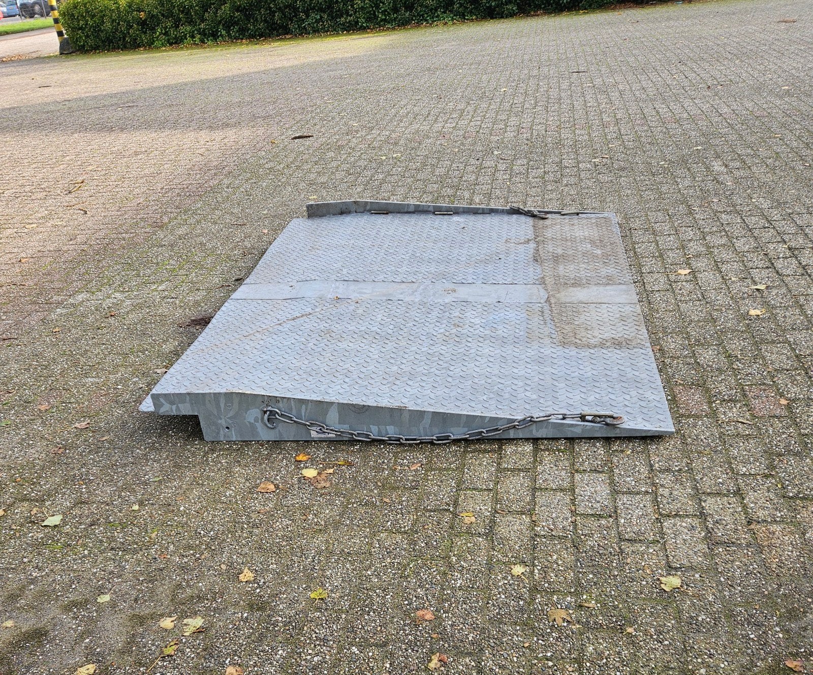 Oprijplaat, Ophalen