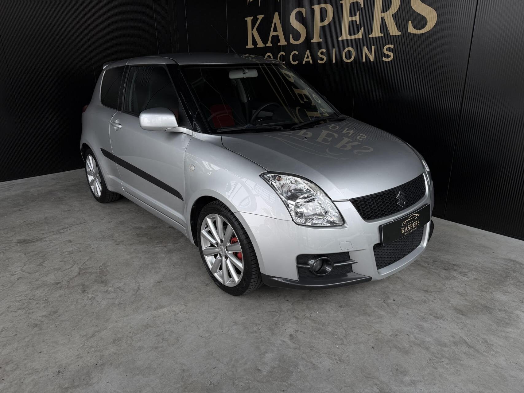 SUZUKI SWIFT 1.6 SPORT 125ch - JANTES 17" - SIÈGES SPORT - CLIMATISATION AUTOMATIQUE - DÉMARRAGE SANS CLÉ - AILERON
