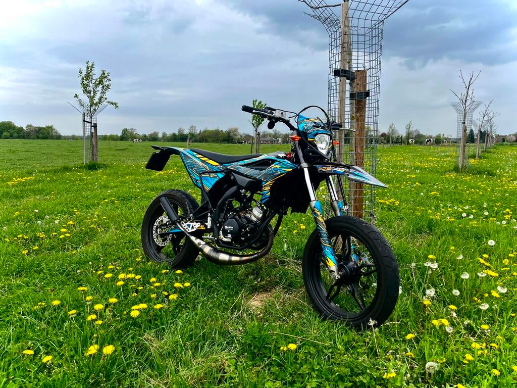 Beta rr50 2024 5XXX km!, 6 versnellingen, Zo goed als nieuw, 50 cc, Ophalen