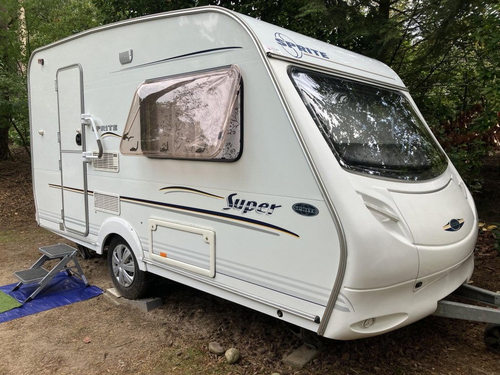 Sprite Super super 390 EK (1050405), Tot en met 2, Treinzit, 750 - 1000 kg, Particulier