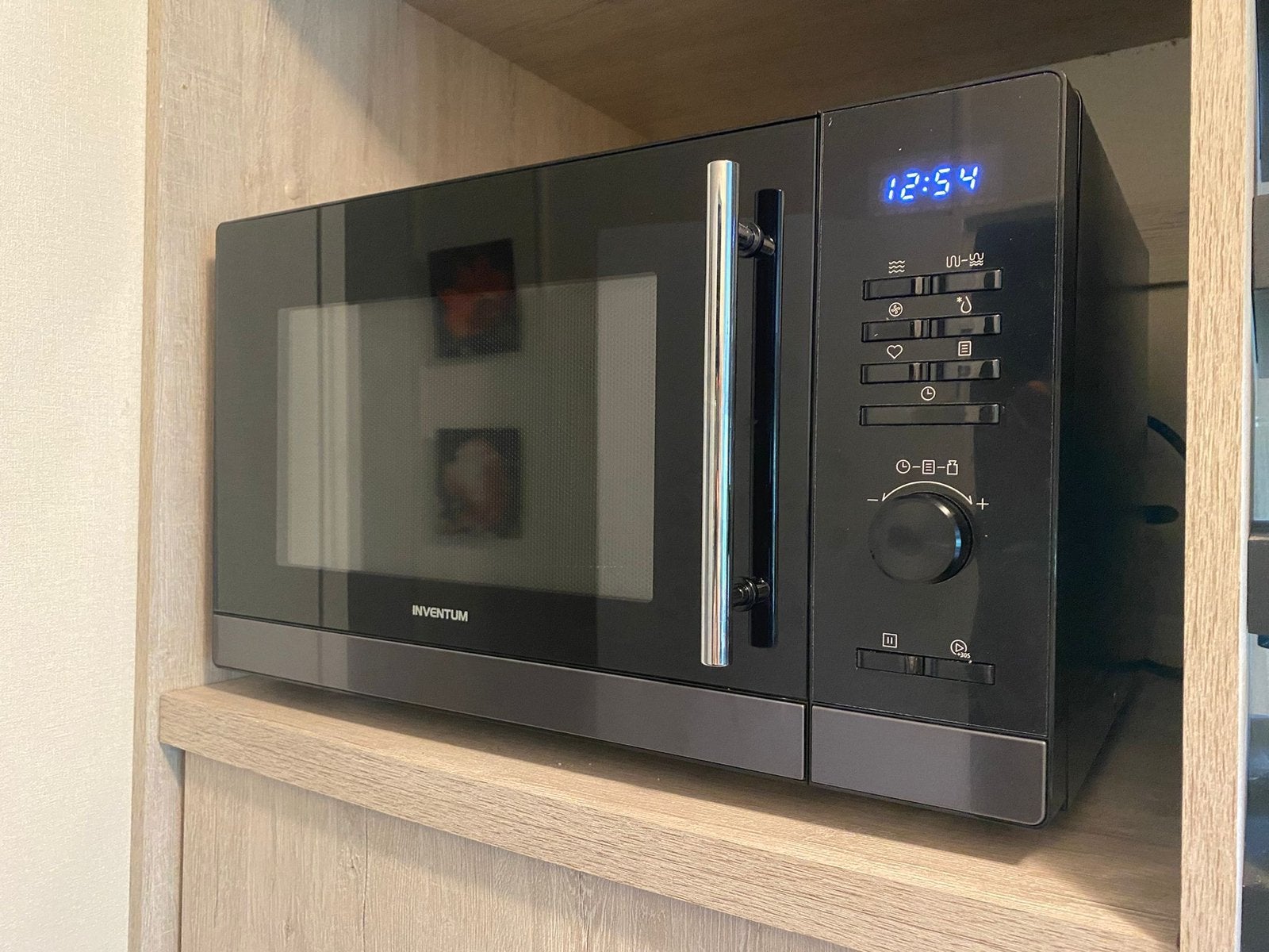 Combi magnetron van Inventum, Ophalen, Zo goed als nieuw