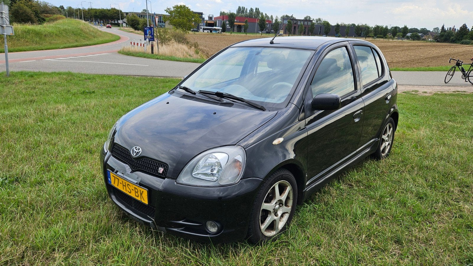 Toyota Yaris 1.5 16V Vvti 5DR T Sport 2001 Zwart, Voorwielaandrijving, Zwart, 4 cilinders, 400 kg