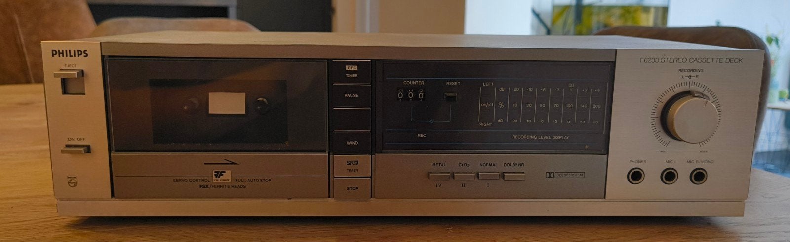 Philips F6233, Overige merken, Ophalen of Verzenden, Zo goed als nieuw, Minder dan 60 watt