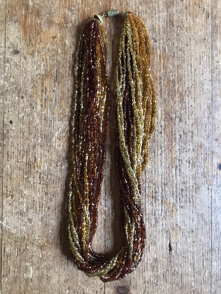 Ketting met rocaille kraaltjes, Ophalen of Verzenden, Zo goed als nieuw, Goud, Overige materialen