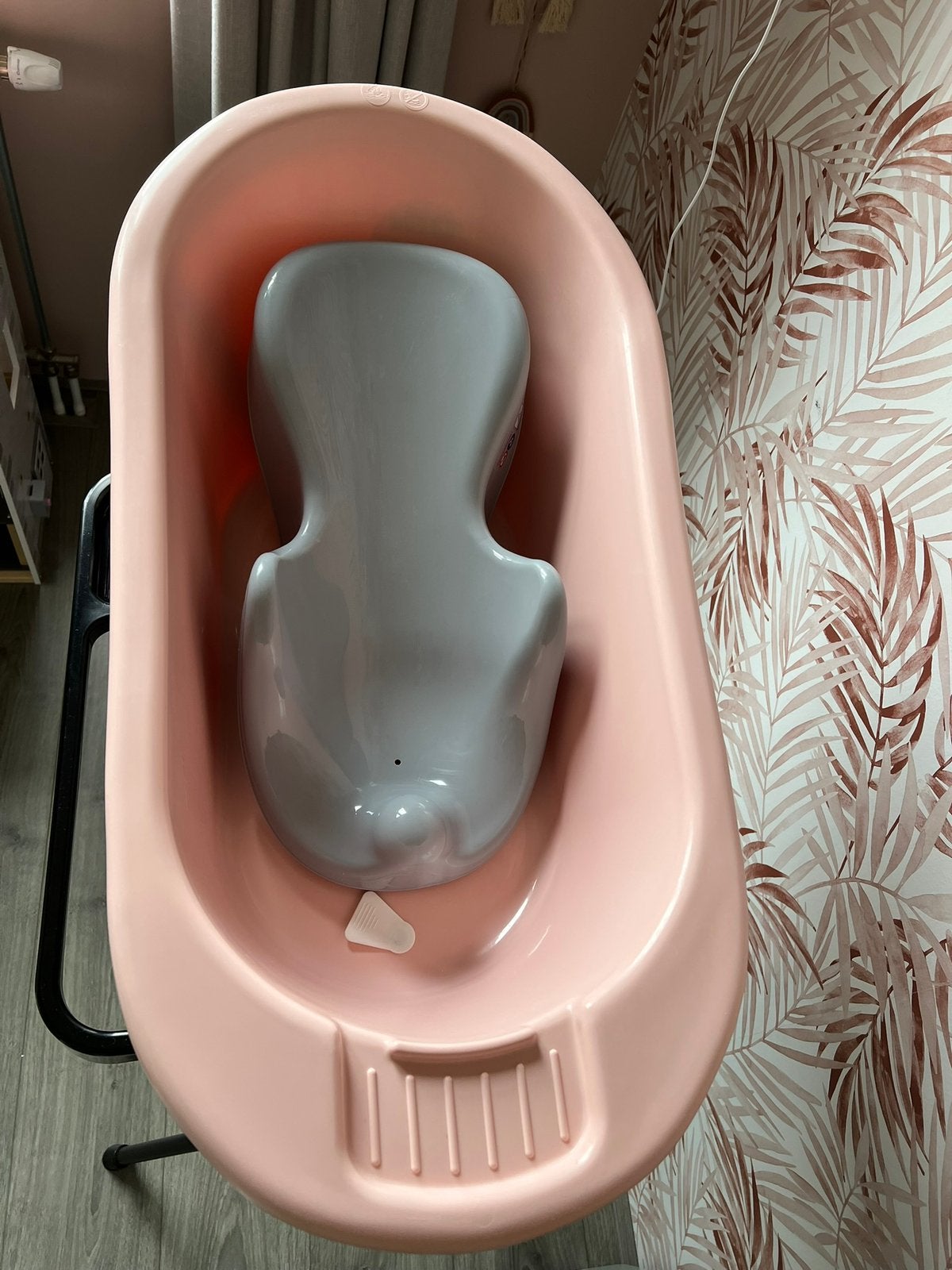 Babybadje met standaard, Ophalen, Gebruikt, Badje, Bébé-jou