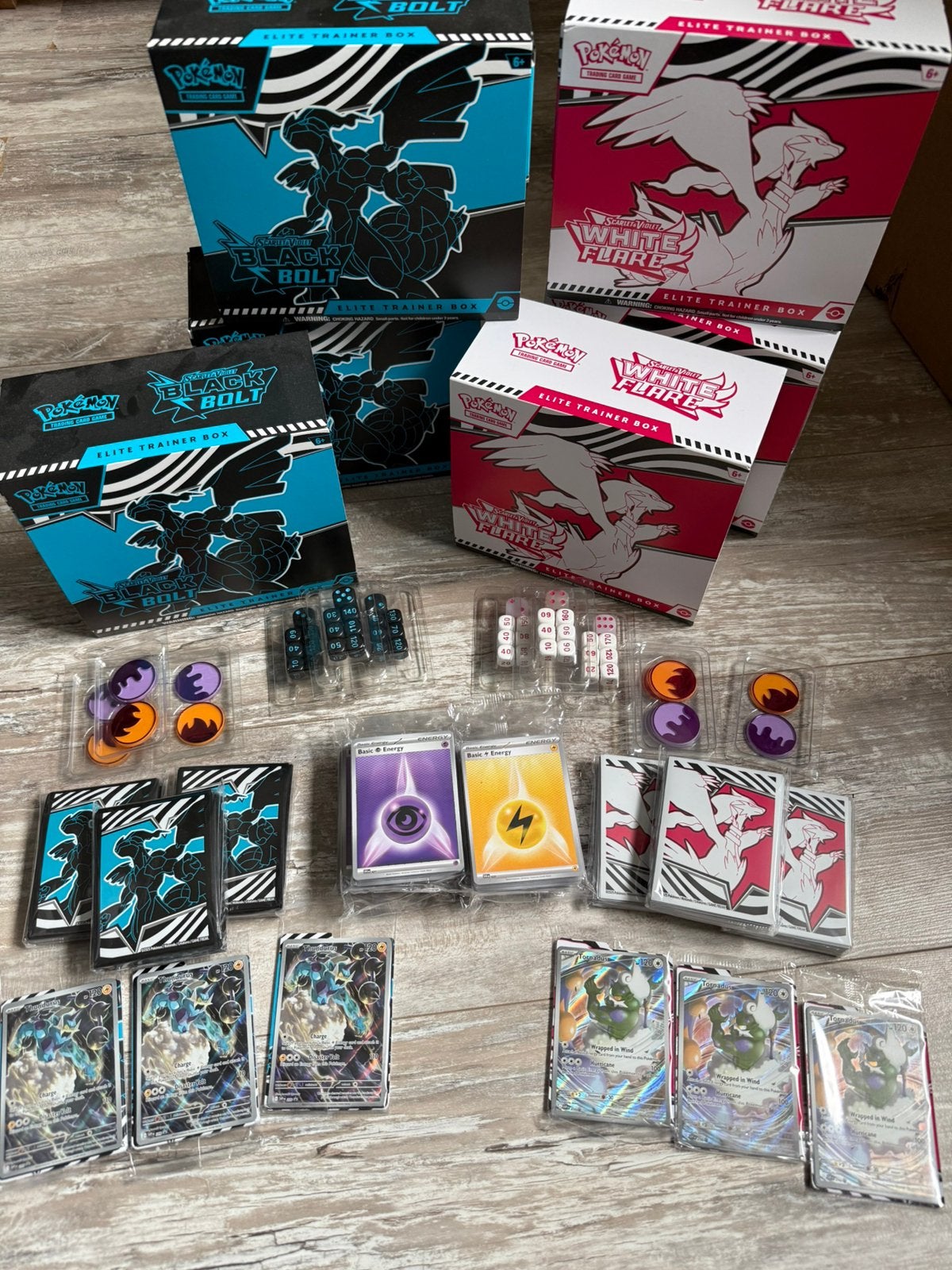 6x Black Bolt & White Flare ETB Zonder Booster Packs, Ophalen of Verzenden, Nieuw, Boosterbox