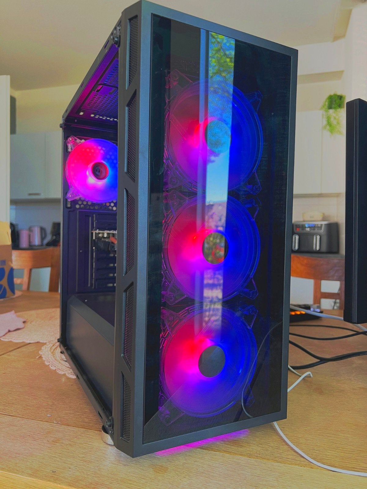 Budget RGB Game PC / 8-Core / 16GB RAM / 240GB SSD, Computers en Software, Refurbished, AMD FX 8350, Ophalen of Verzenden, MAINTAKE