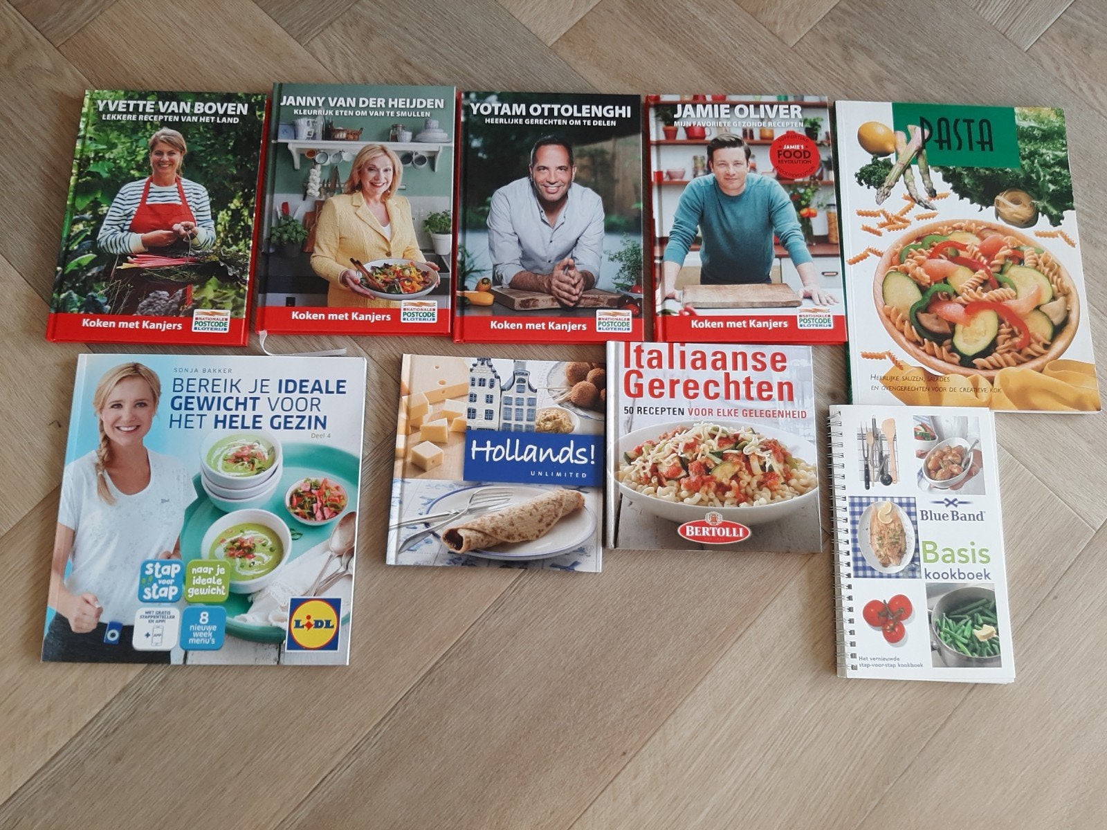 Kookboeken 13 verschillende zie foto's, Ophalen of Verzenden, Zo goed als nieuw, Hoofdgerechten