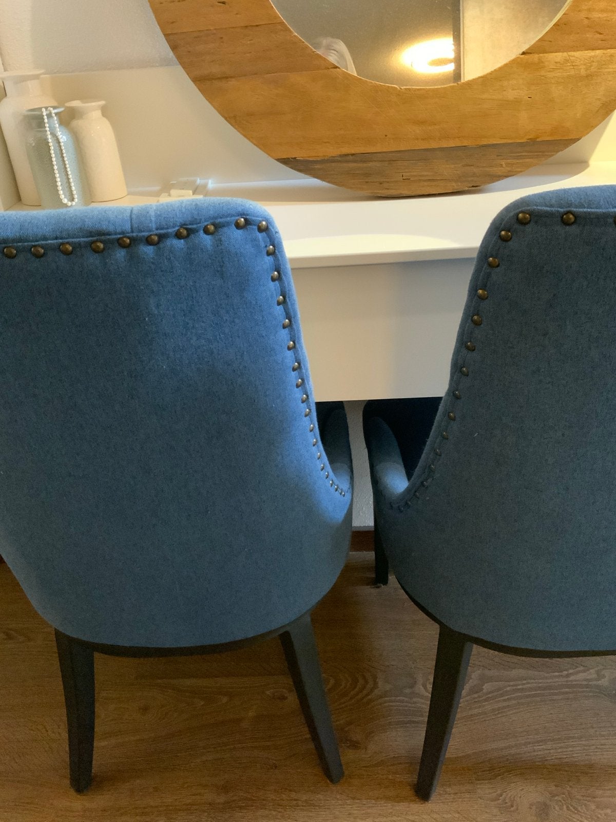 Gratis af te halen 2 blauwe stoelen met zwarte poten, Ophalen, Gebruikt, Twee, Blauw