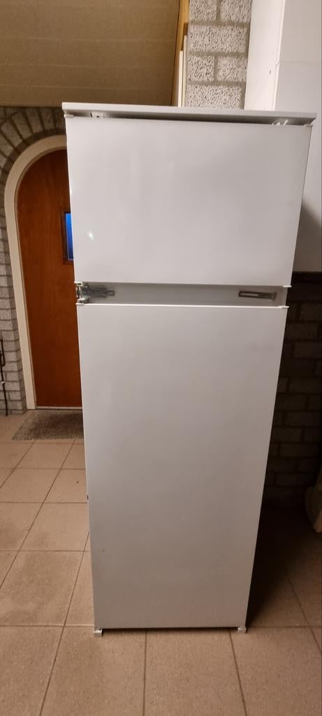 AEG Inbouwkoelkast met vriesvak, Ophalen, Gebruikt, 200 liter of meer, 140 tot 160 cm